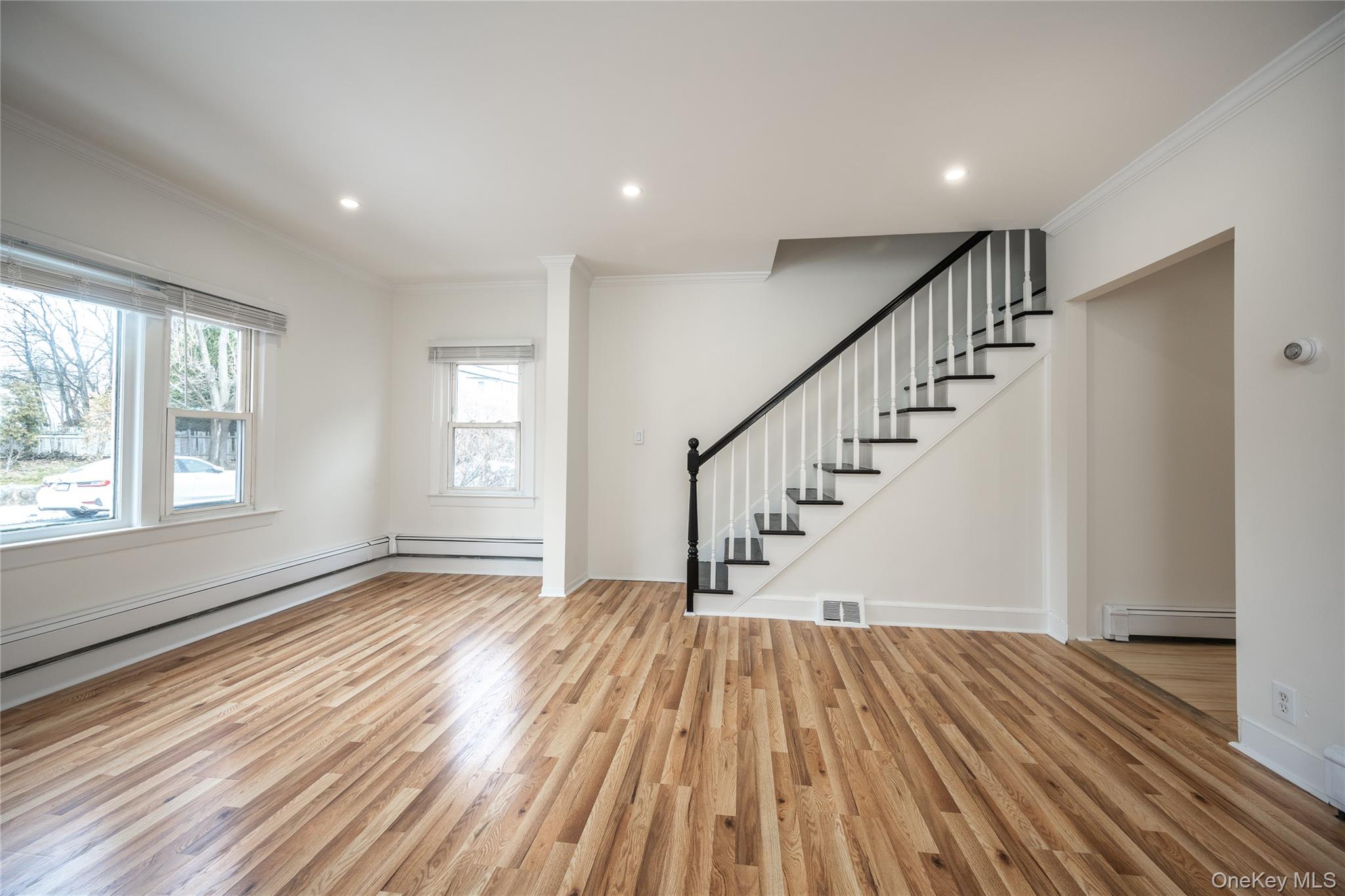 #5 photo, 14 Deane Place, Larchmont , NY 10538