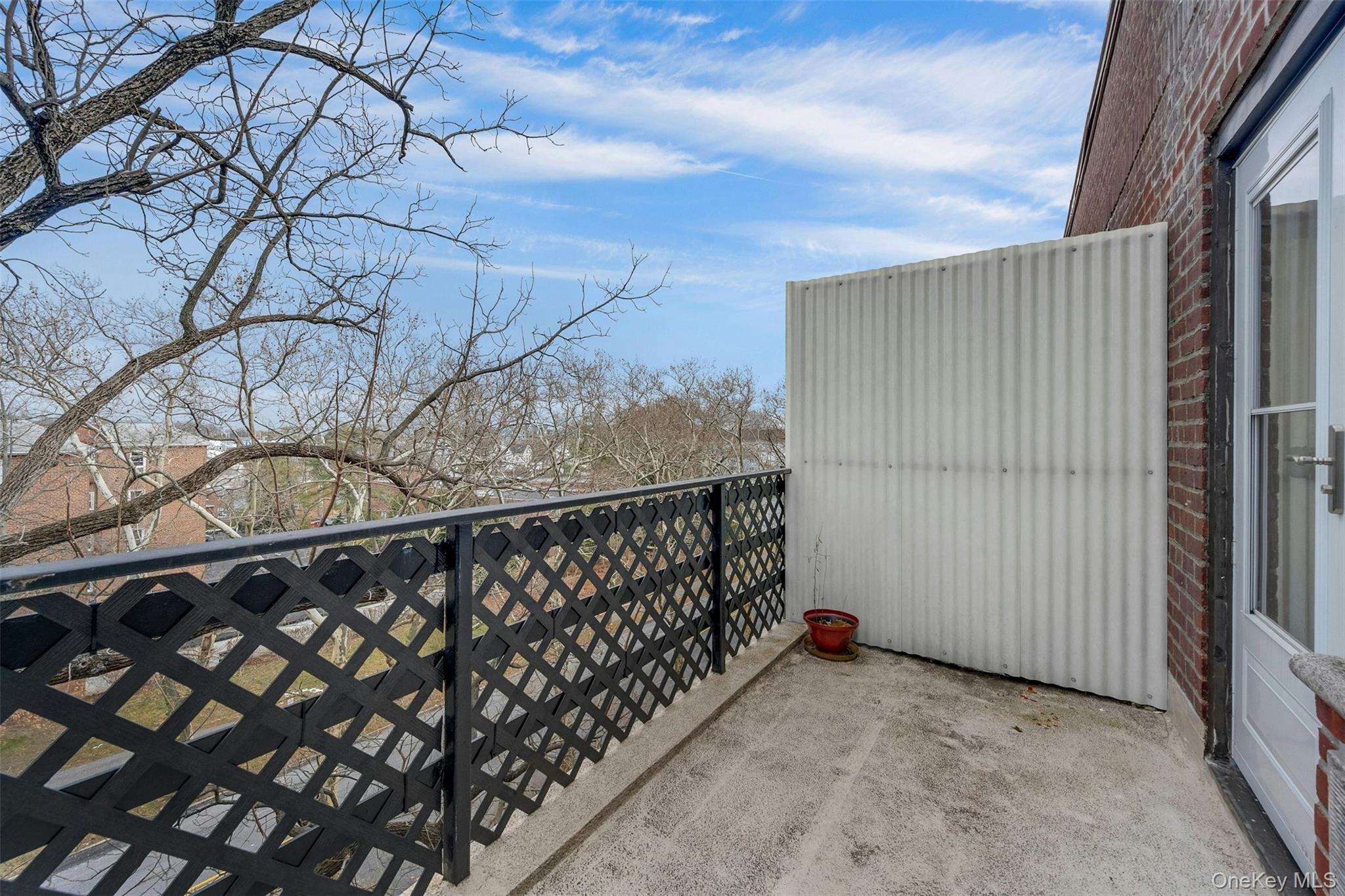 #18 photo, 620 Pelham Road, New Rochelle , NY 10805