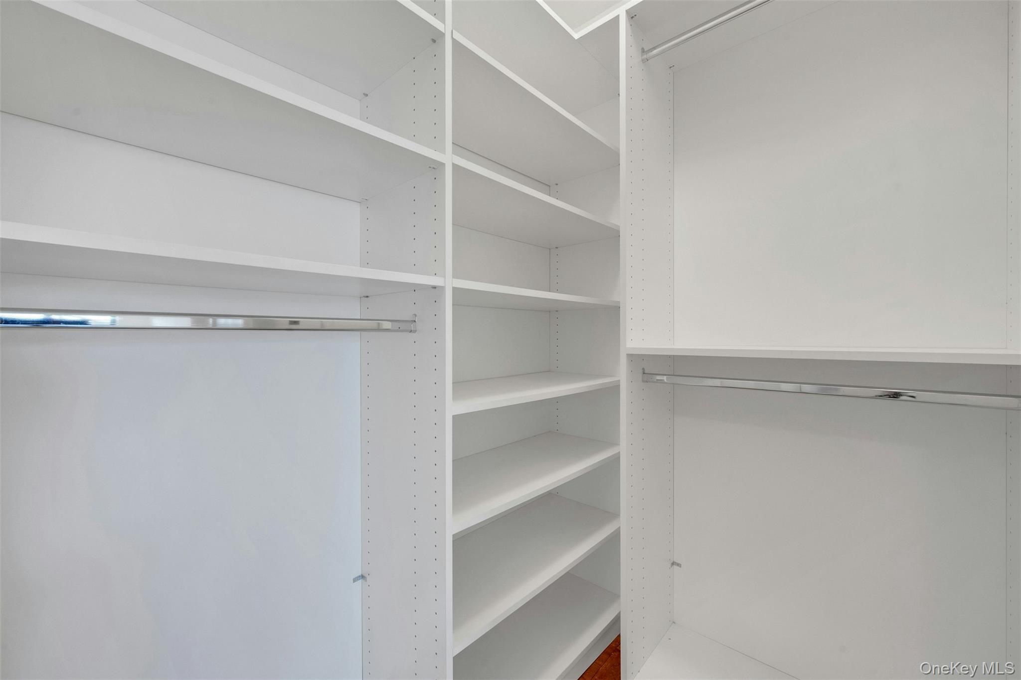 #7 photo, 620 Pelham Road, New Rochelle , NY 10805