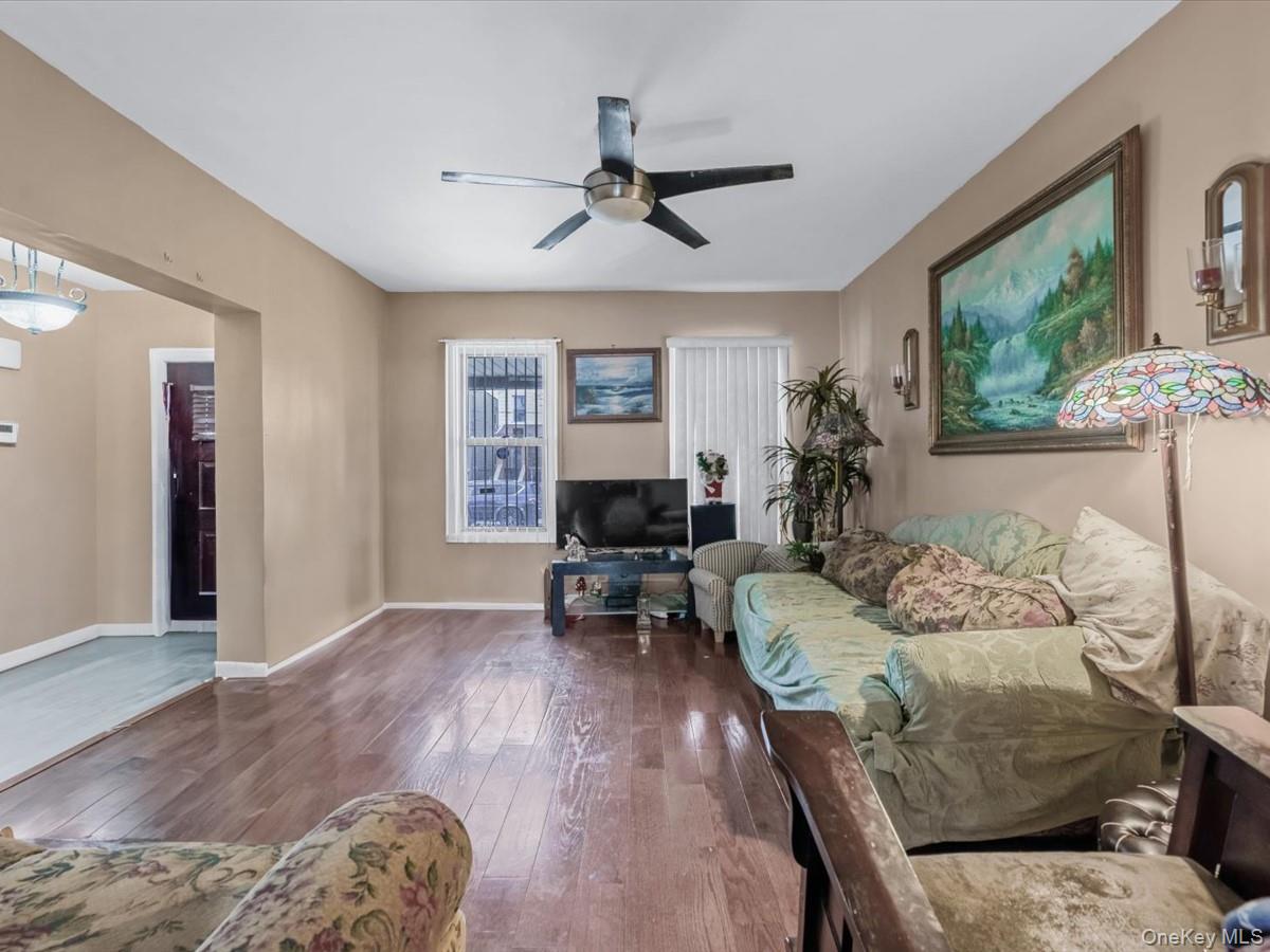 #4 photo, 97-36 110 Street, كوينز Richmond Hill , NY 11419