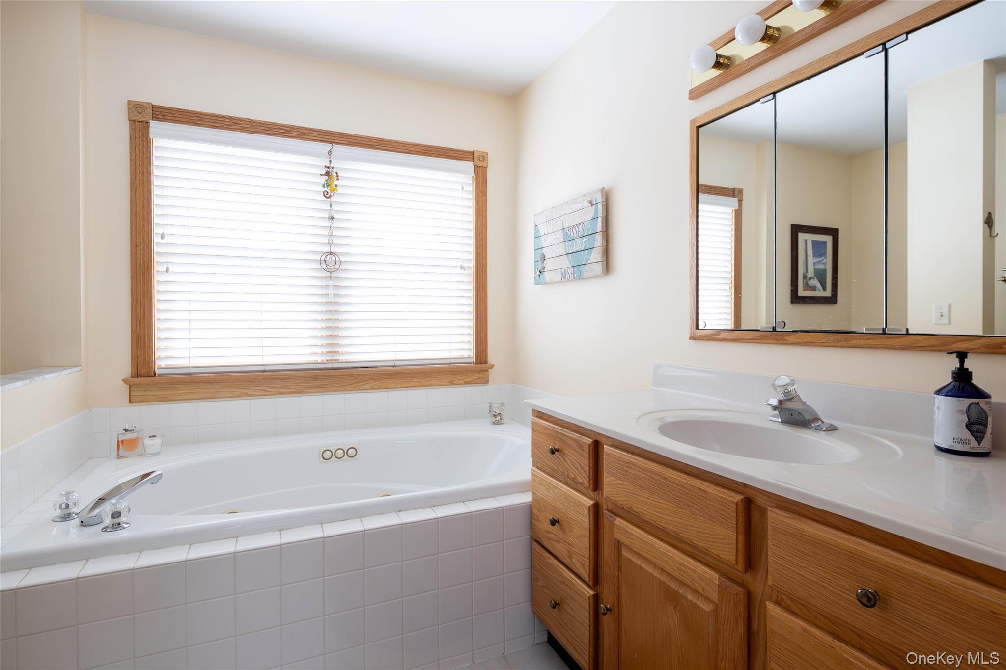 #11 photo, 1705 Kerwin Boulevard, Greenport , NY 11944