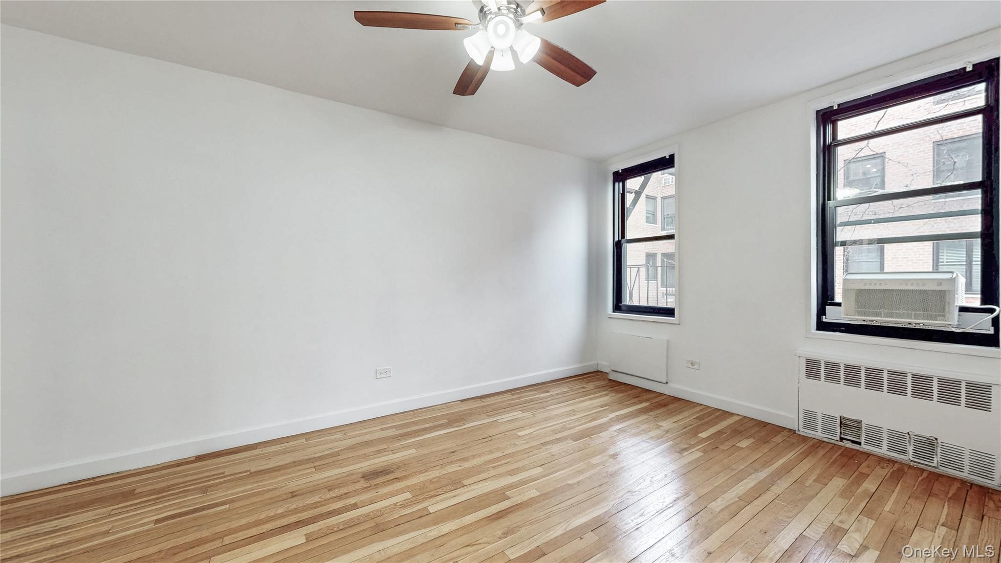 #18 photo, 139-15 83rd Avenue, कुईंस Briarwood , NY 11435