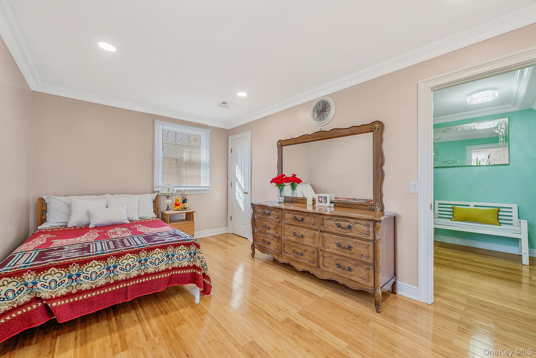 #13 photo, 20 Howe Road, سوفولك Coram , NY 11727