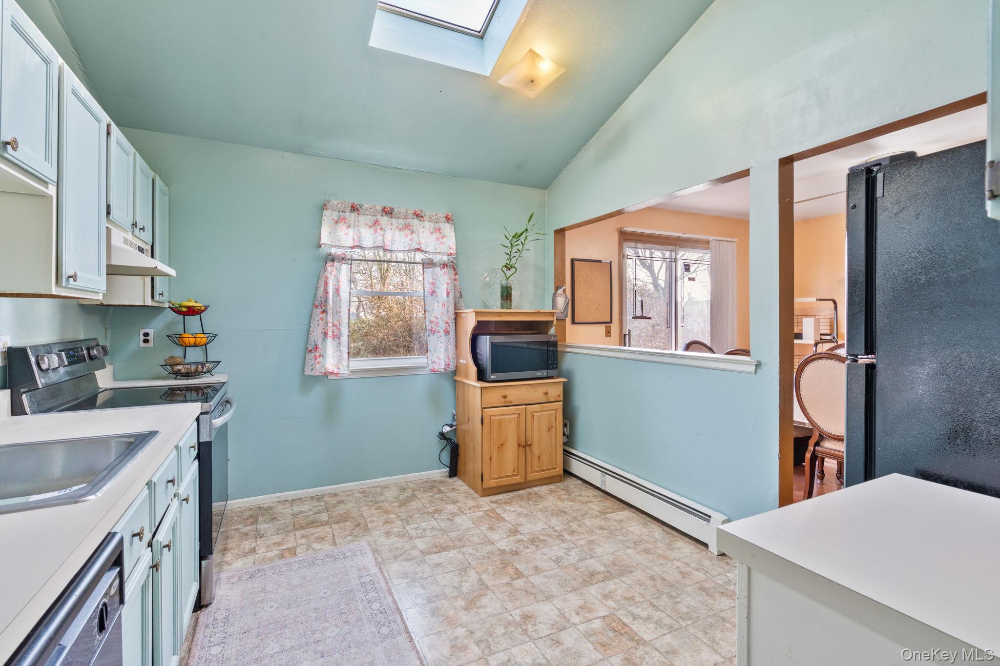 #15 photo, 43 Nimitz Avenue, Brentwood , NY 11717