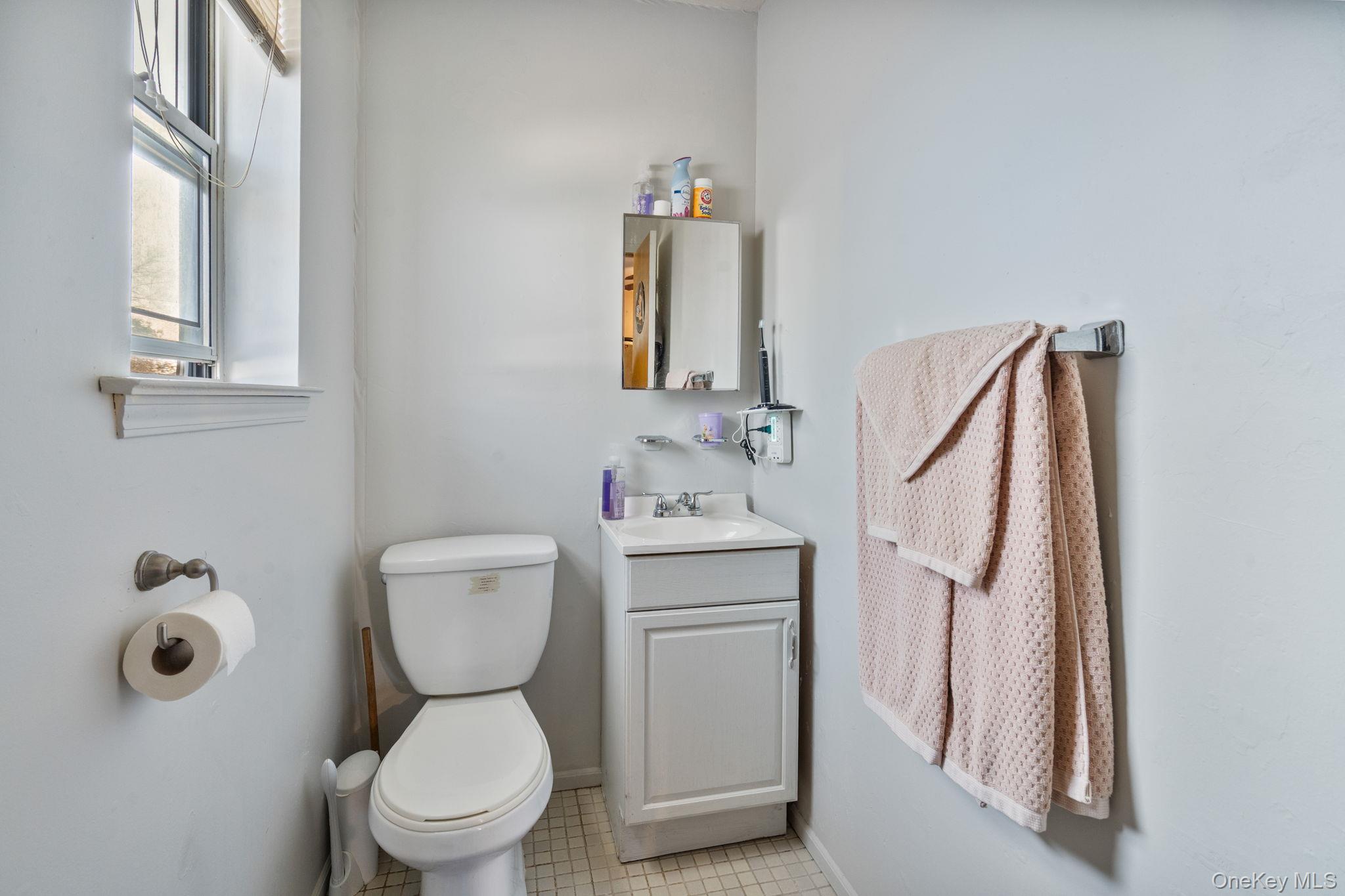 #18 photo, 43 Nimitz Avenue, Brentwood , NY 11717