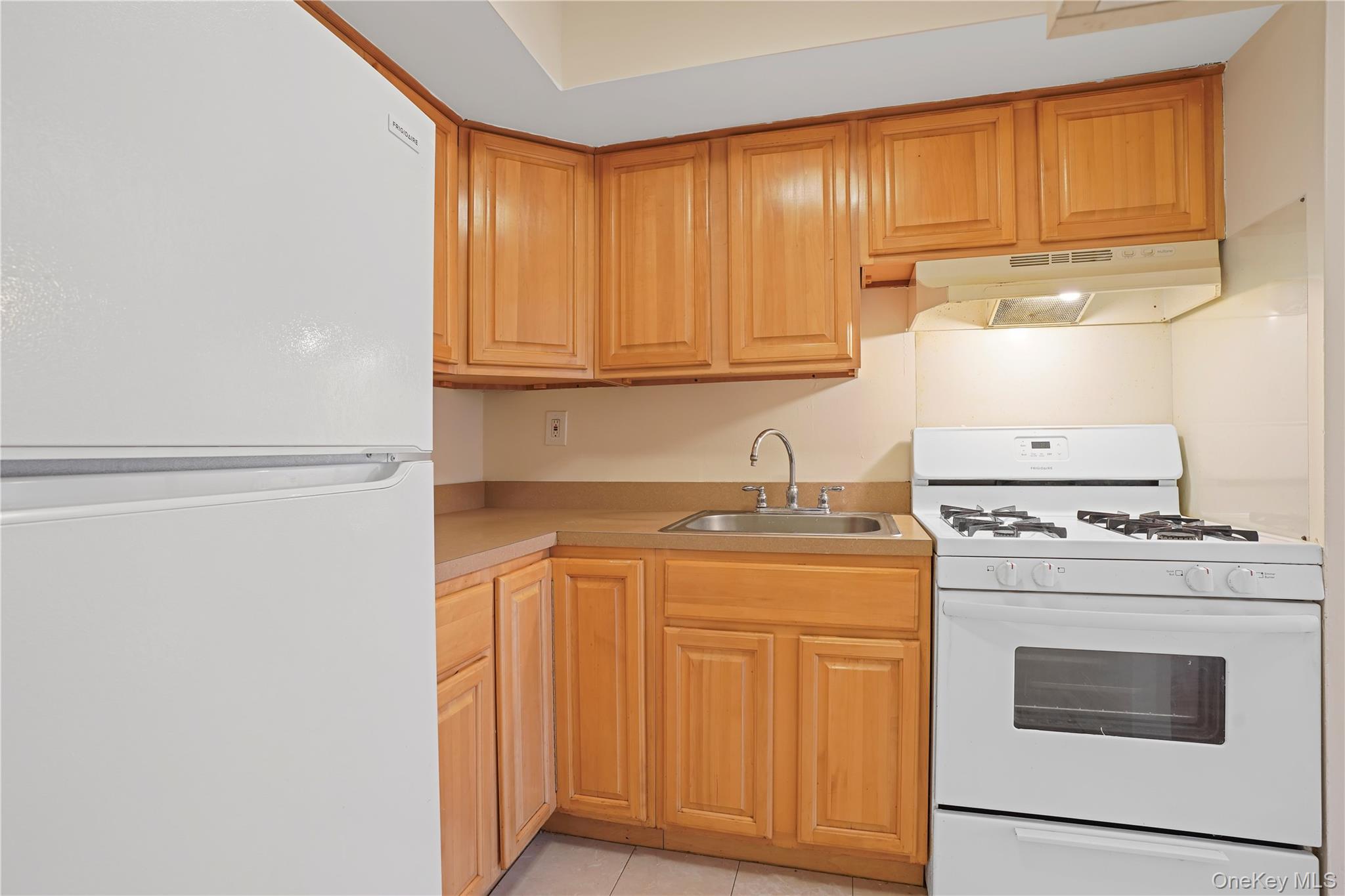 #5 photo, 153-17 78th Street, Howard Beach , NY 11414