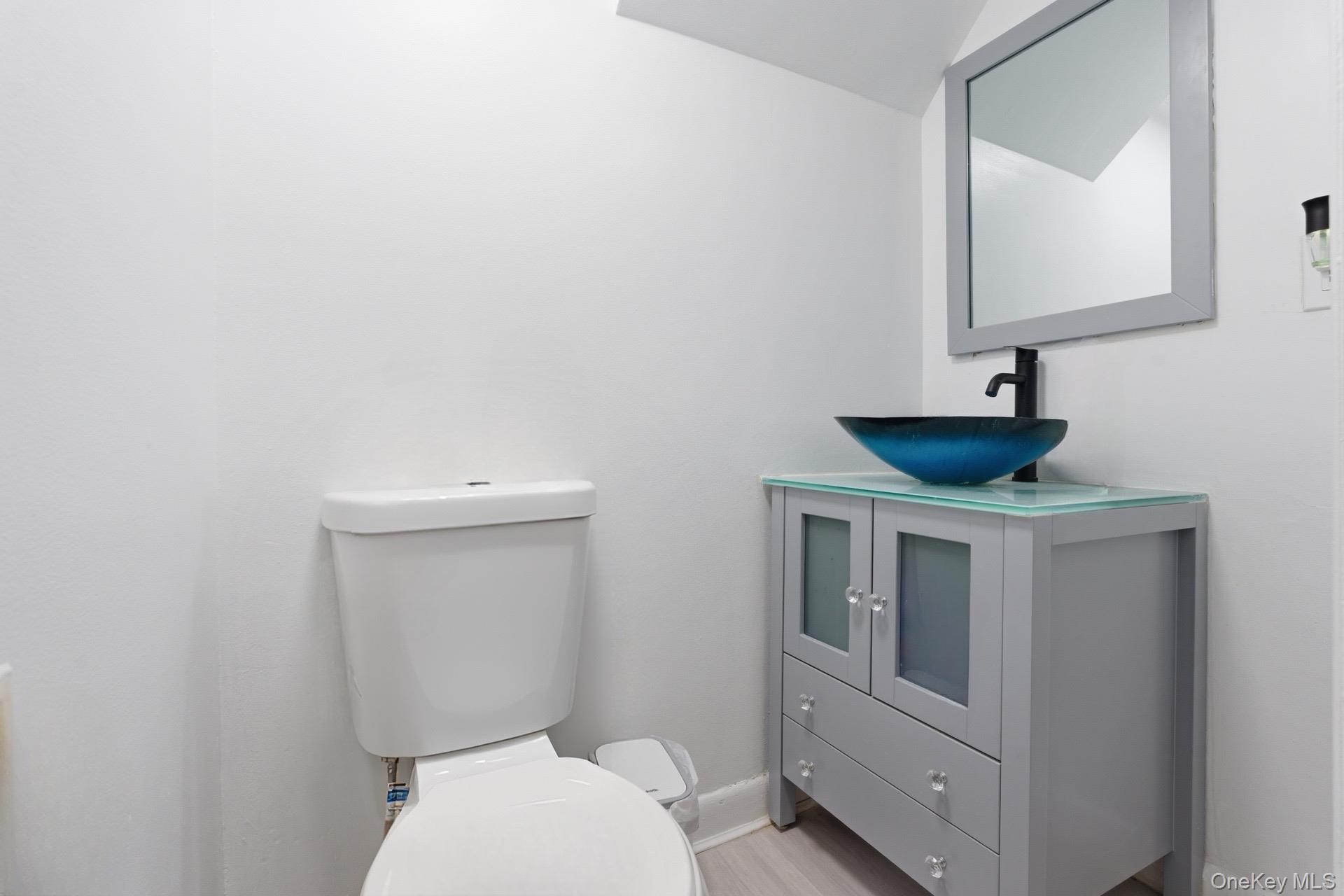 #8 photo, 6089 54th Street, كوينز Maspeth , NY 11378