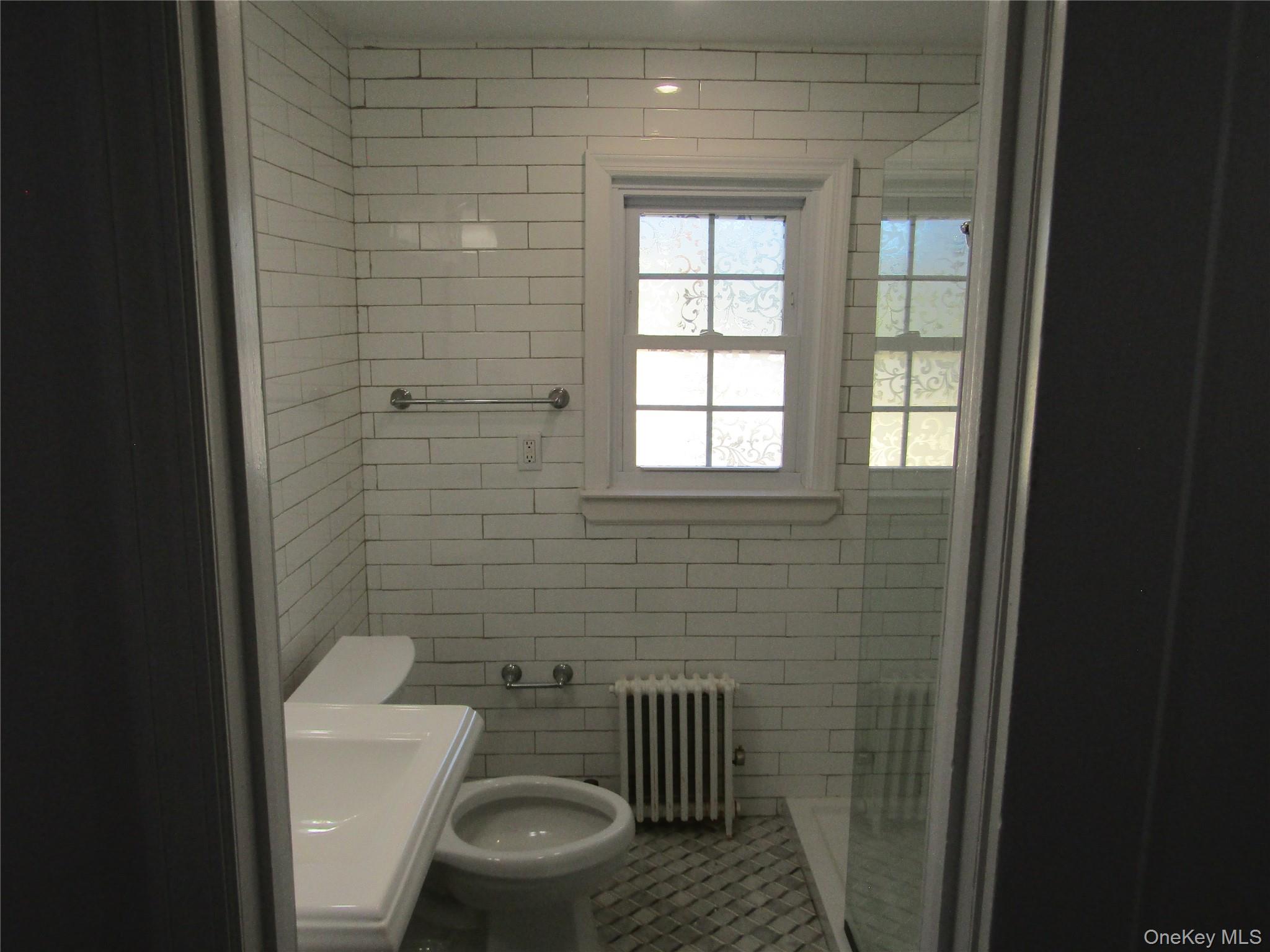 #11 photo, 321 Redmont Road, West Hempstead , NY 11552