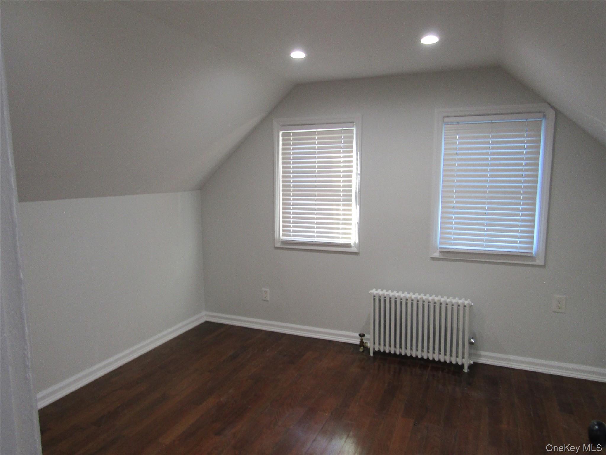 #14 photo, 321 Redmont Road, West Hempstead , NY 11552