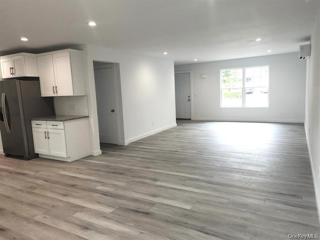 #8 photo, 510 Neighborhood Road, 東長島 Shirley , NY 11967