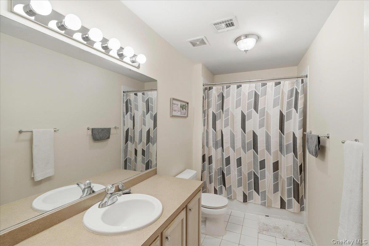 #17 photo, 55 Tiffany Way, Nesconset , NY 11767