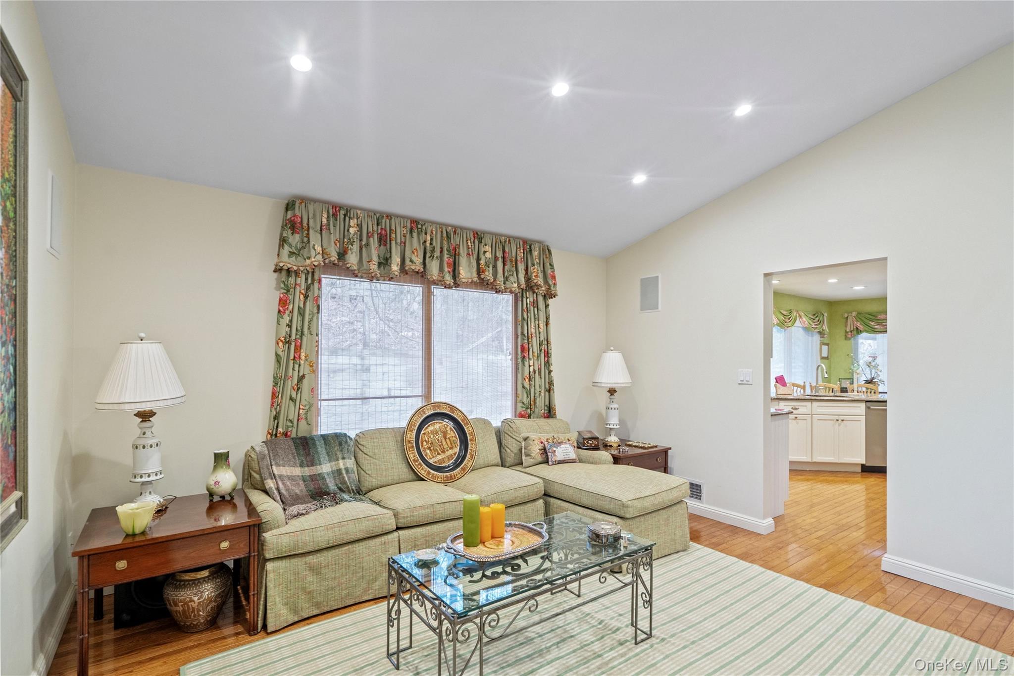 #10 photo, 260 Vista Drive, Jericho , NY 11753