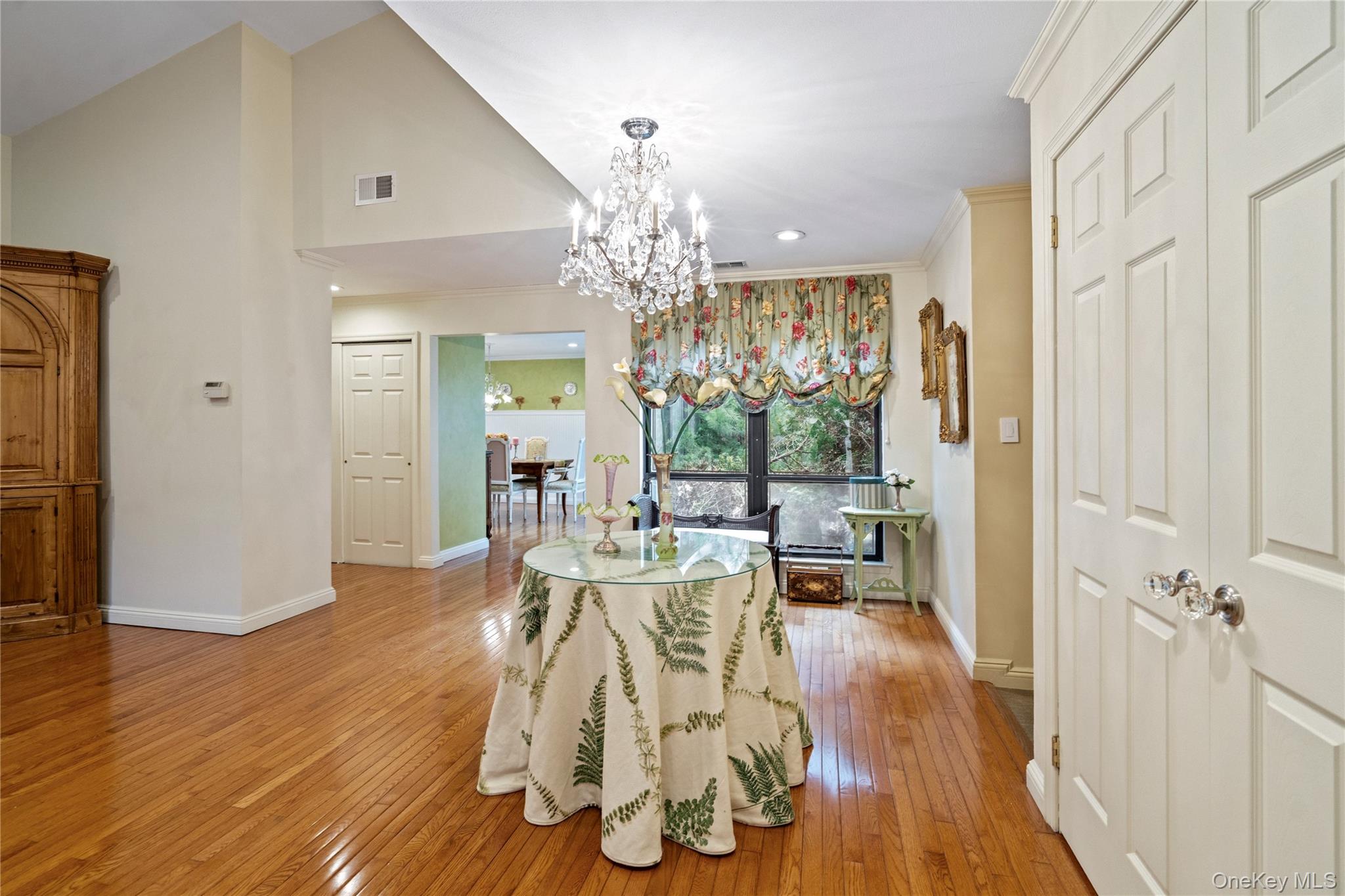 #3 photo, 260 Vista Drive, Jericho , NY 11753