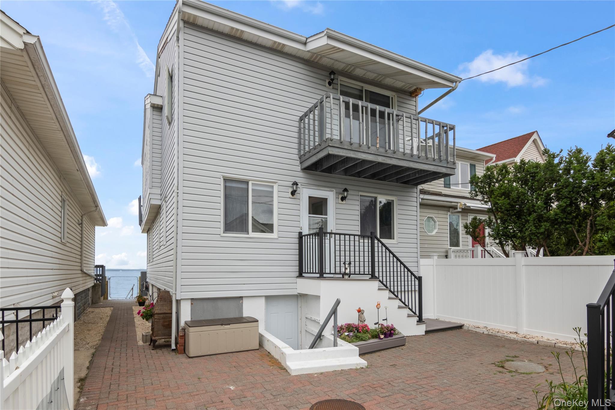 #3 photo, 19 Pine Lane, Bayville , NY 11709