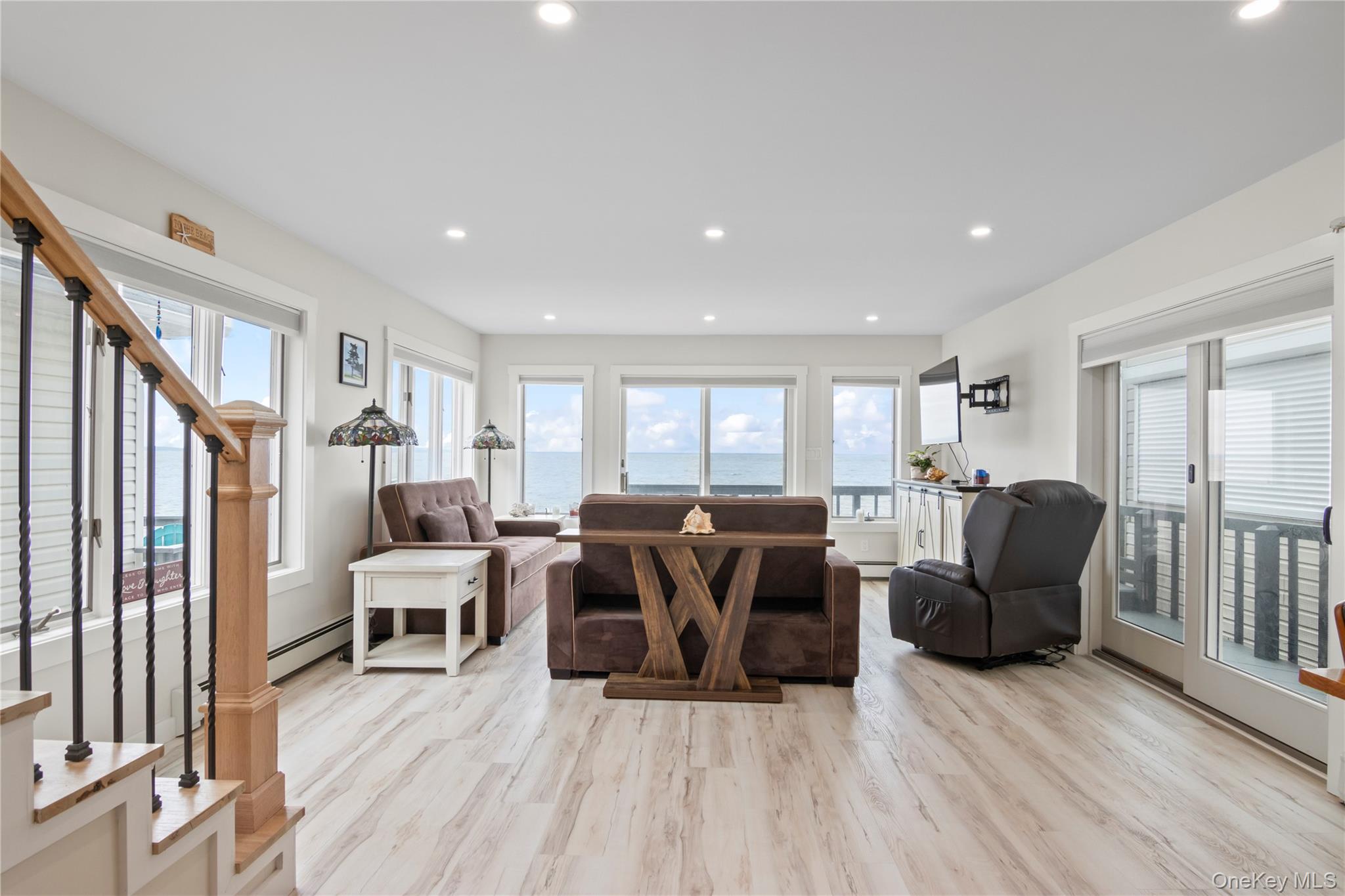 #4 photo, 19 Pine Lane, Bayville , NY 11709