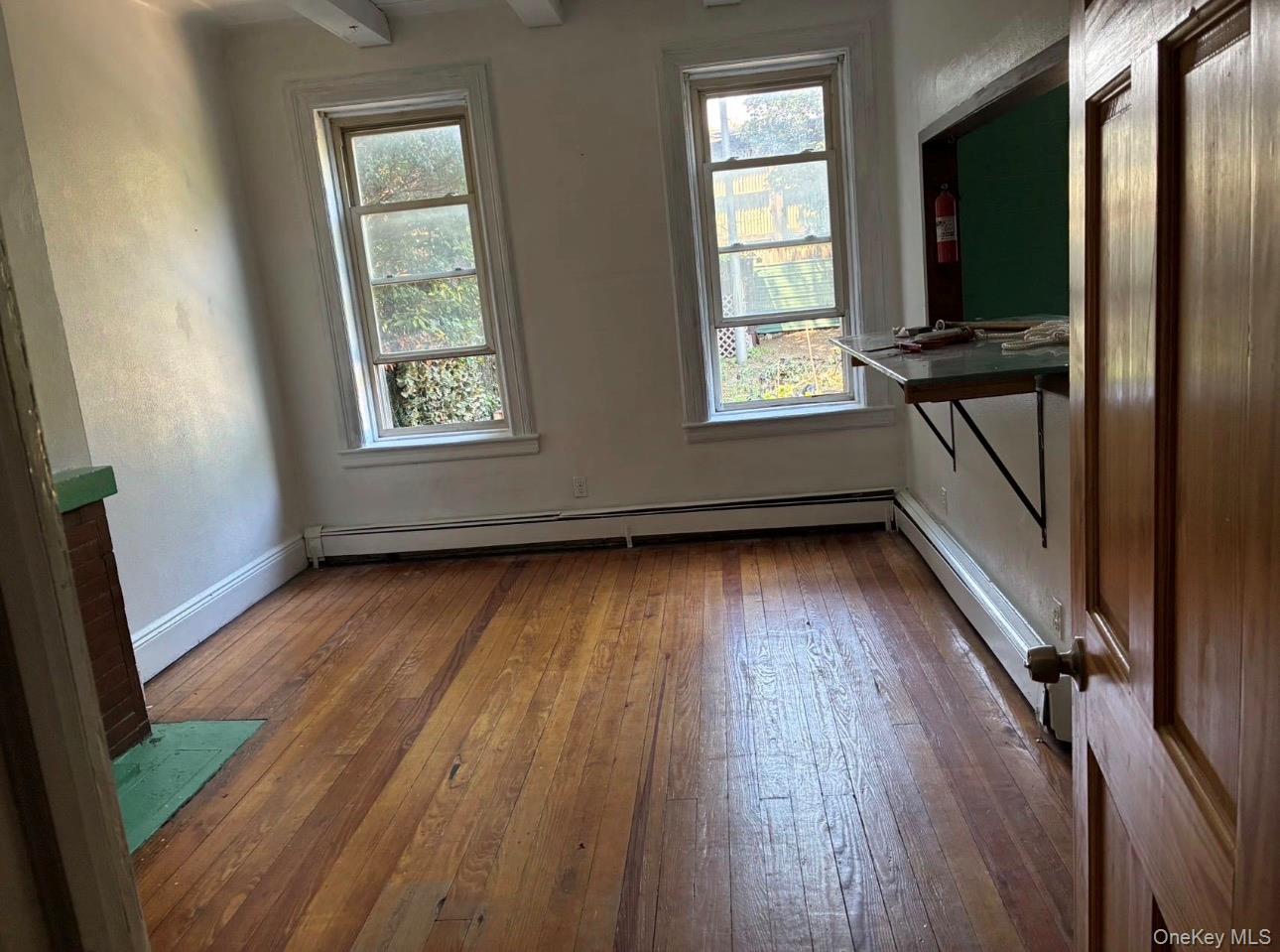 #5 photo, 107 Beadel Street, ब्रुकलीन Brooklyn , NY 11222