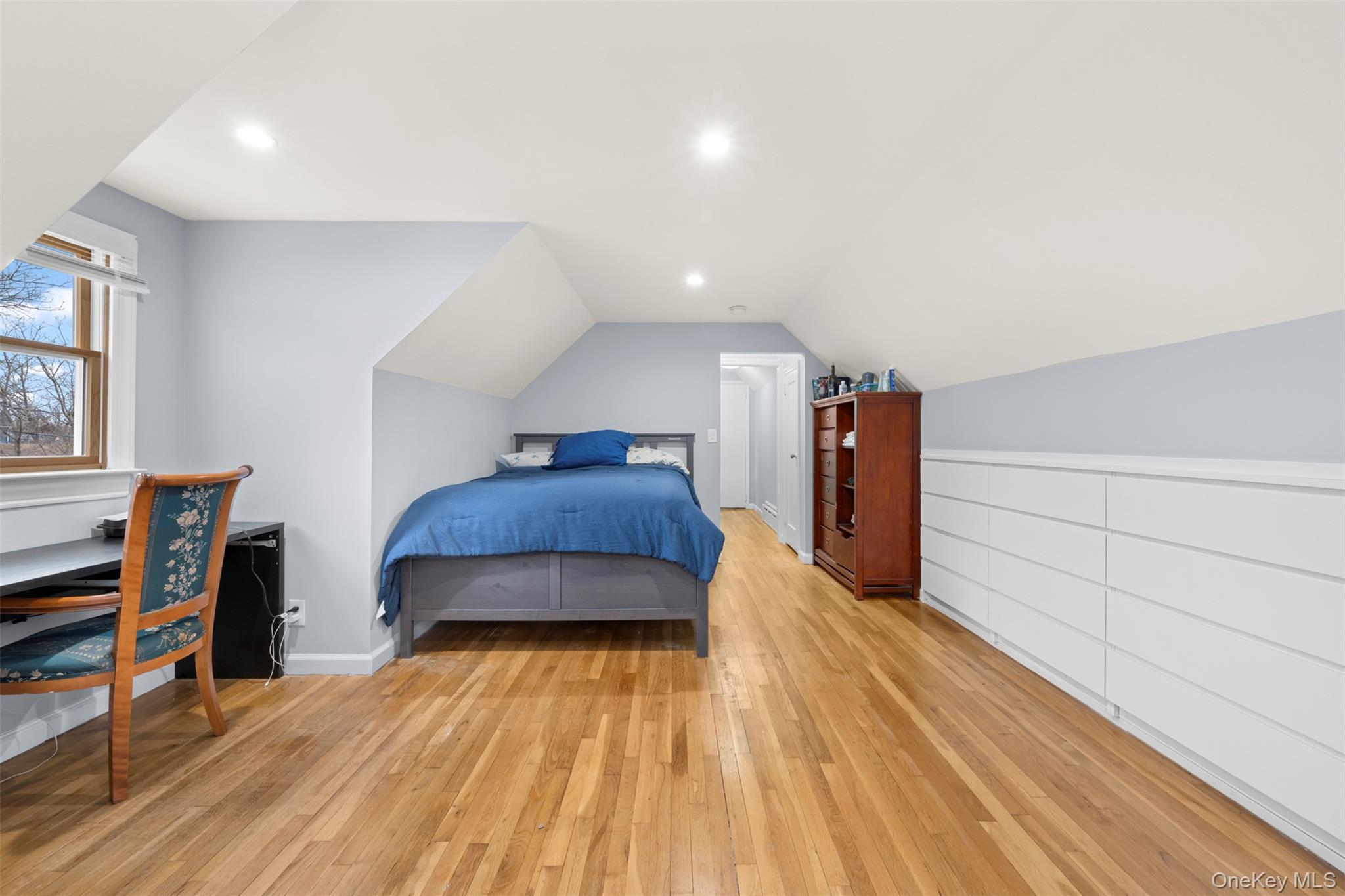 #20 photo, 96 East Avenue, Freeport , NY 11520