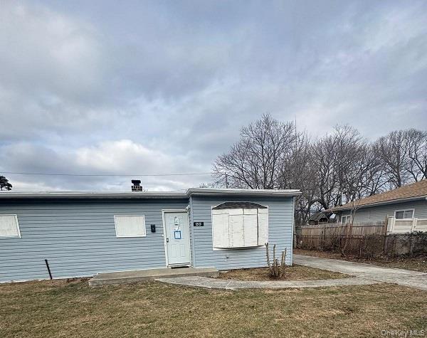 #3 photo, 20 Somerset Road, Саффолк ‖ Amityville , NY 11701