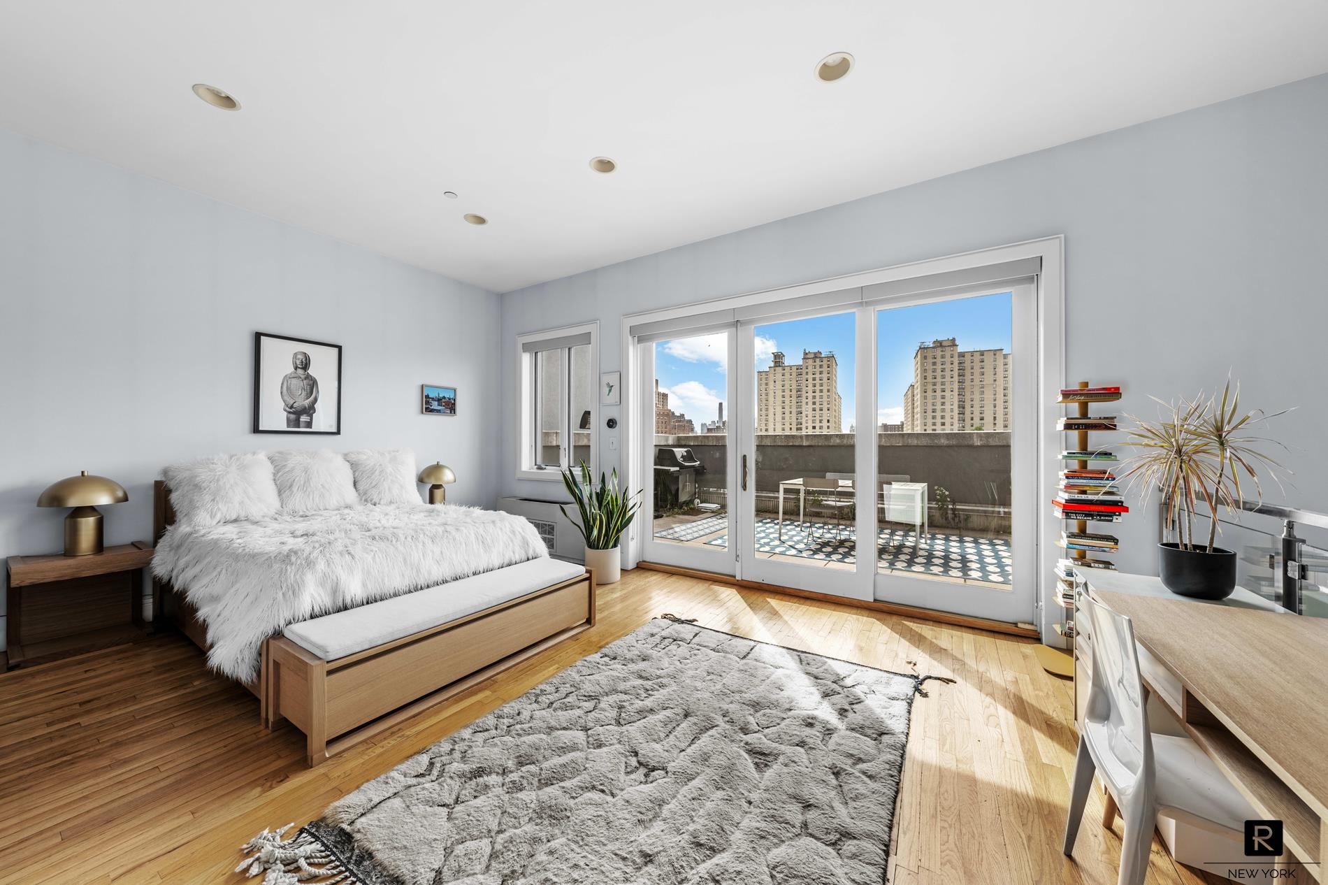 #6 photo, New York City, מנהטן East Village , NY 10009