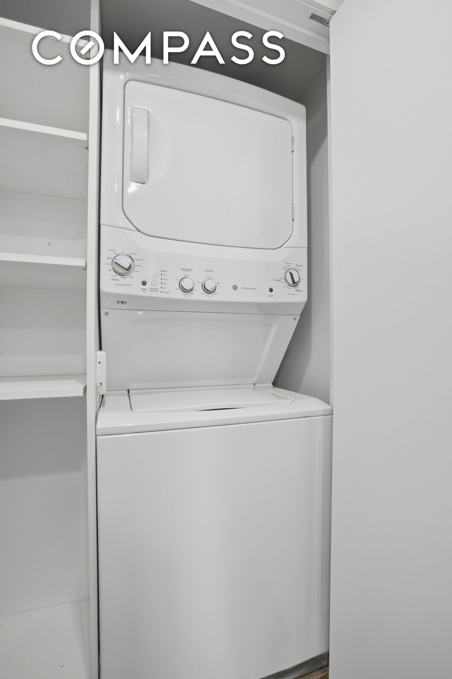 #15 photo, 309 E 49th Street, Midtown East , NY 10017