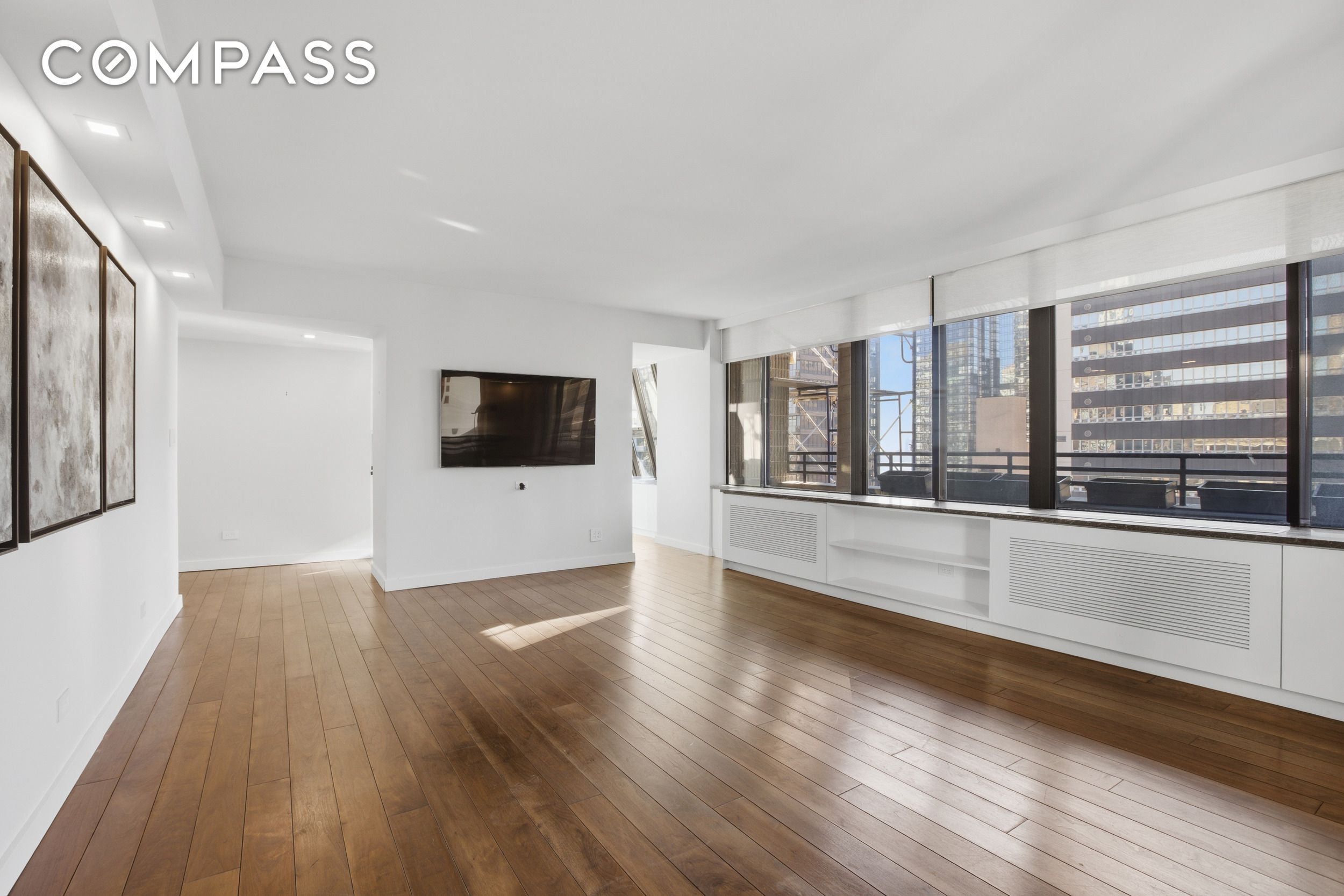 #5 photo, 309 E 49th Street, Midtown East , NY 10017