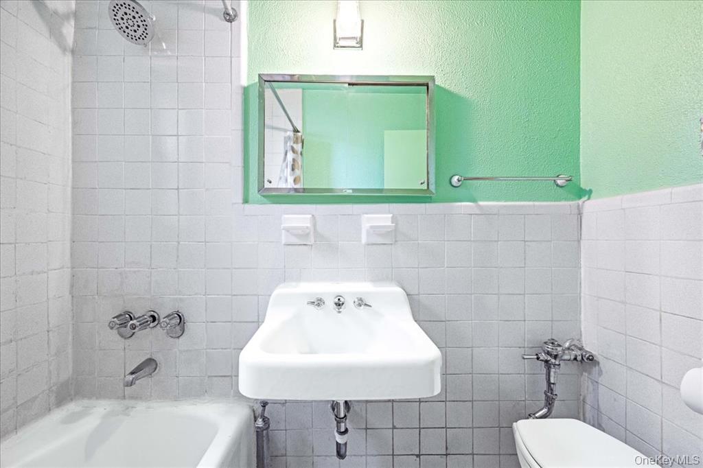 #19 photo, 2015 St Paul Avenue, 布朗士 Bronx , NY 10461