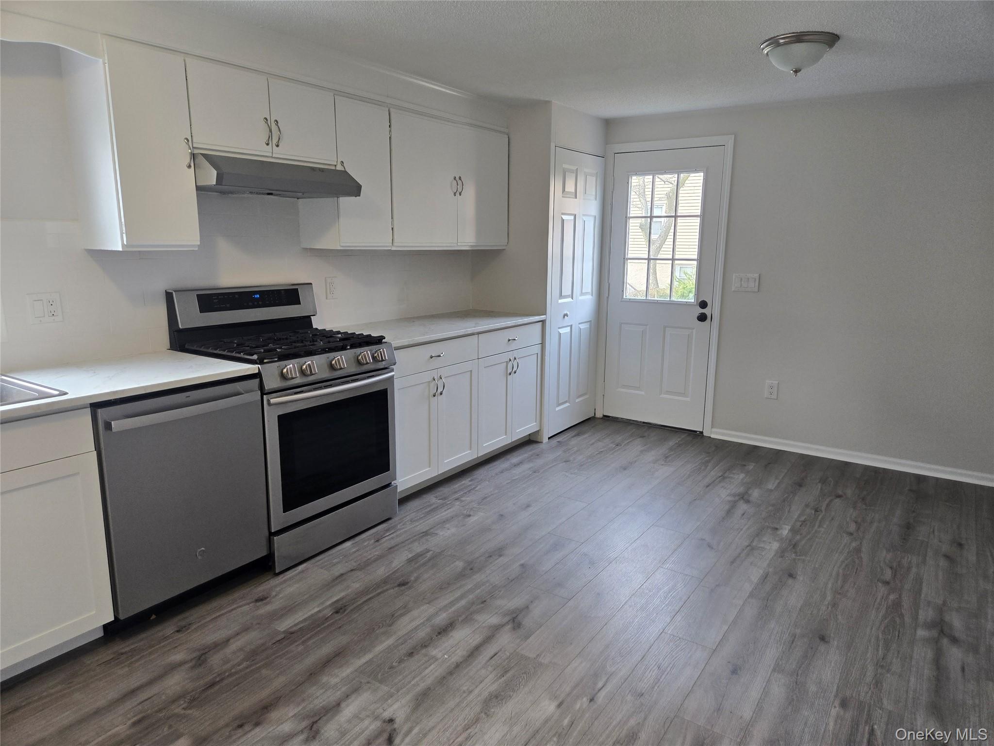 #15 photo, 114 Washington Street, Port Chester , NY 10573