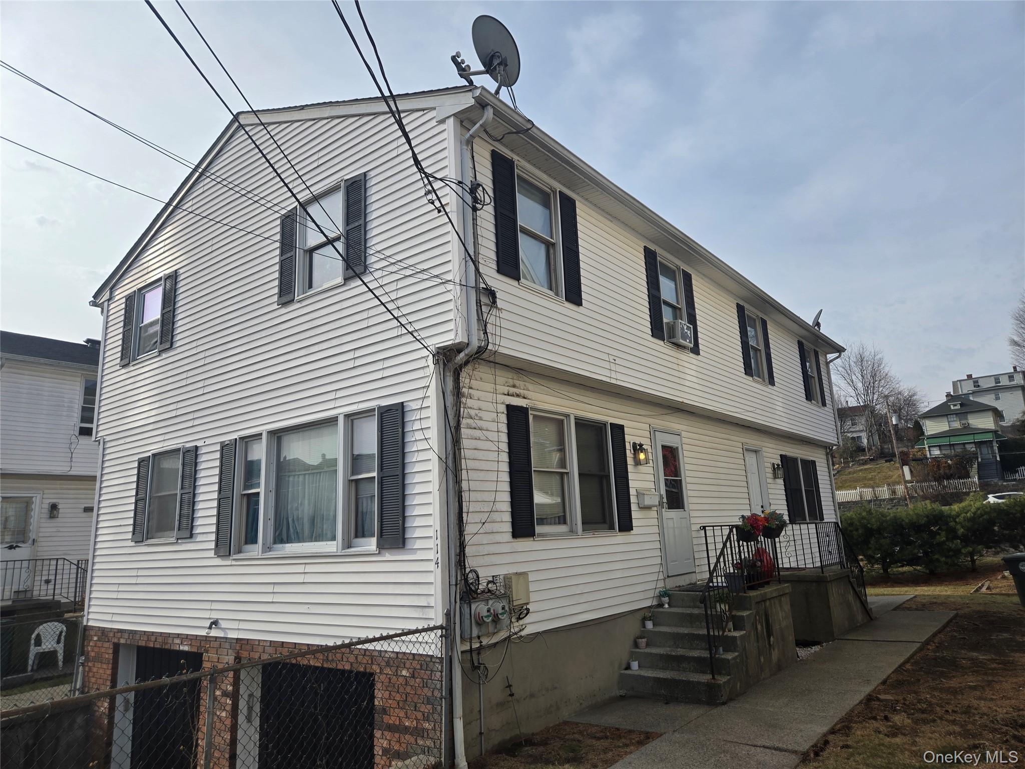 #3 photo, 114 Washington Street, Port Chester , NY 10573