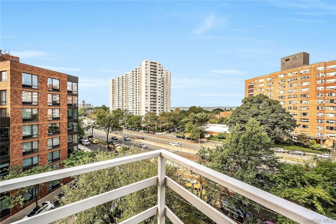 #20 photo, 3530 Henry Hudson Parkway, 布朗士 Bronx , NY 10463