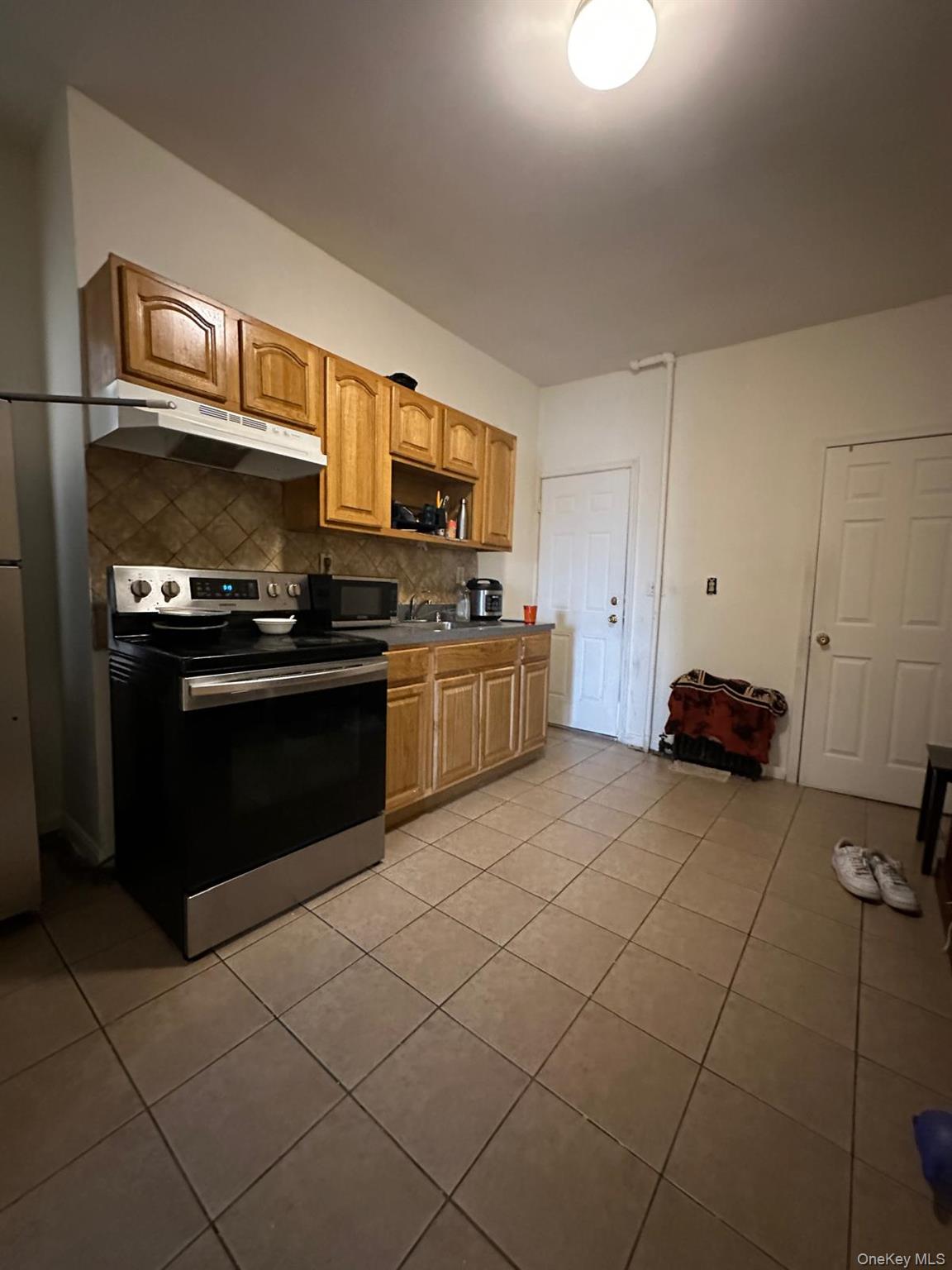 #6 photo, 110 Beech Street, Yonkers , NY 10701