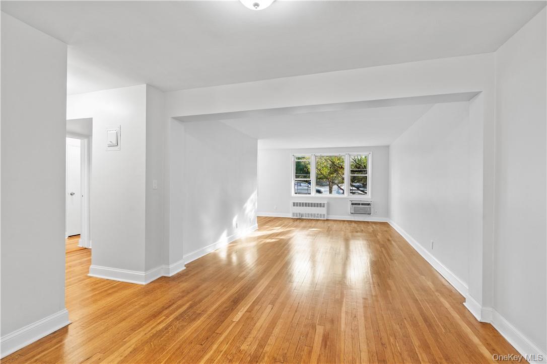 #2 photo, 700 Scarsdale Avenue, Scarsdale , NY 10583