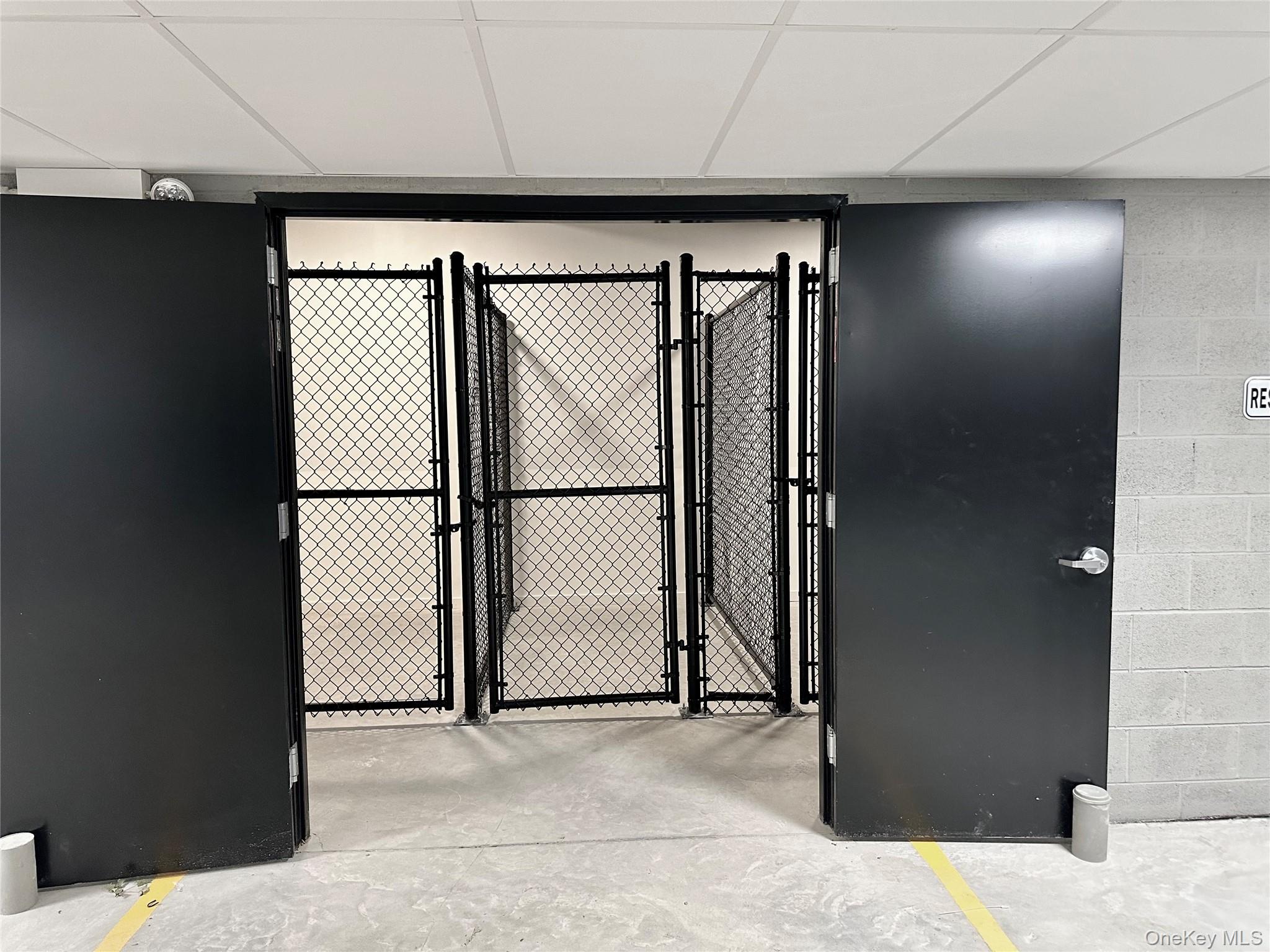 #17 photo, 585 Main Street, Armonk , NY 10504