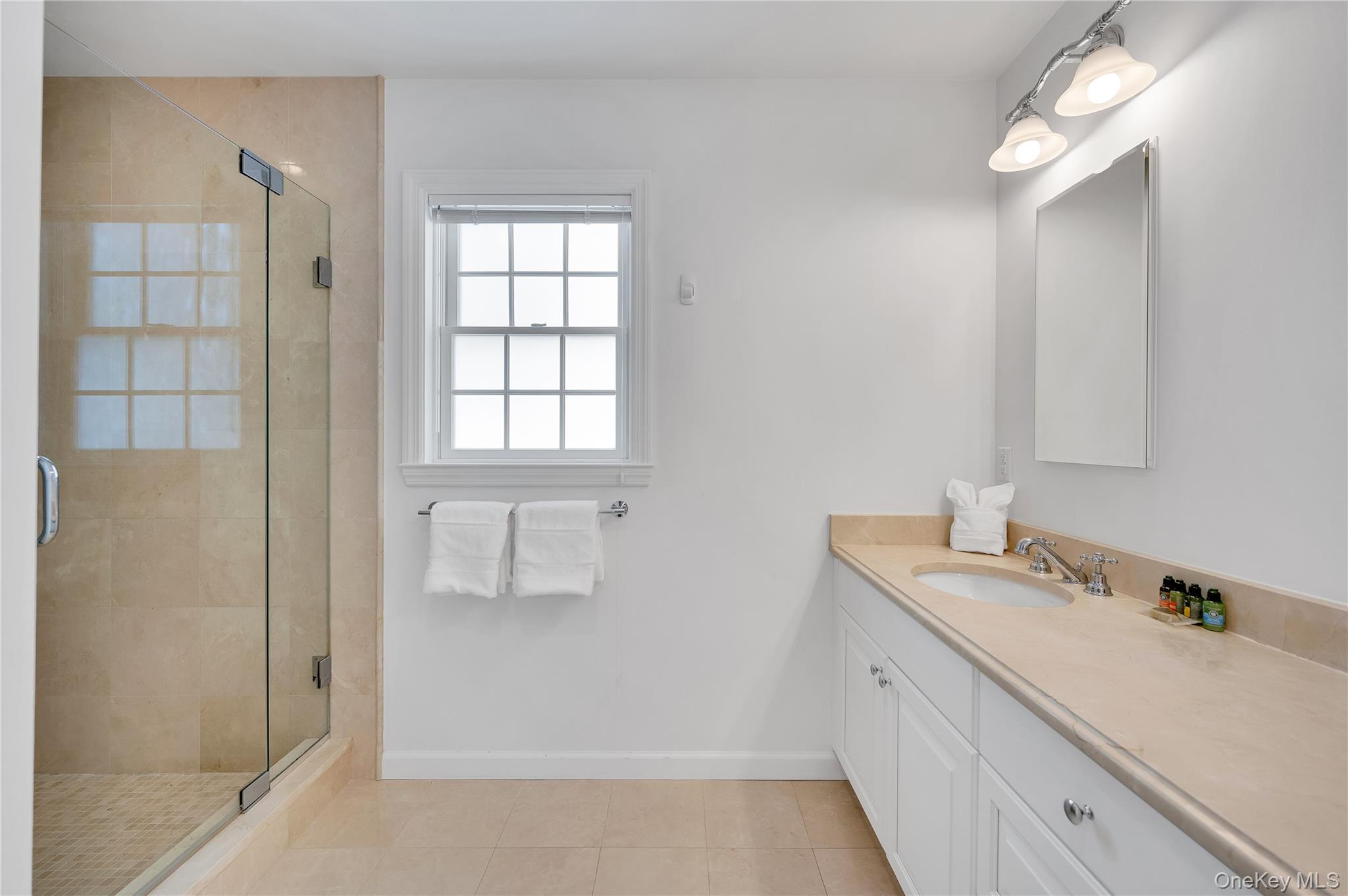 #17 photo, 422 Midland Avenue, Rye , NY 10580