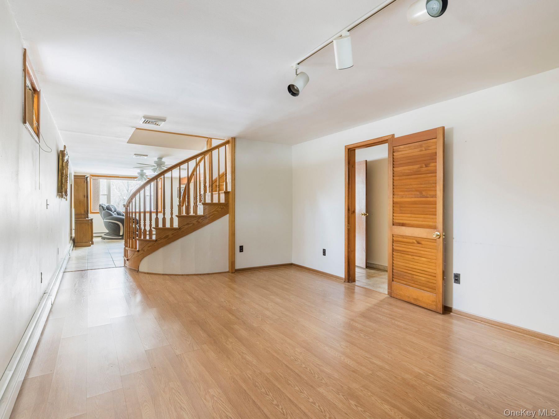 #14 photo, 463 McKinstry Road, Gardiner , NY 12525