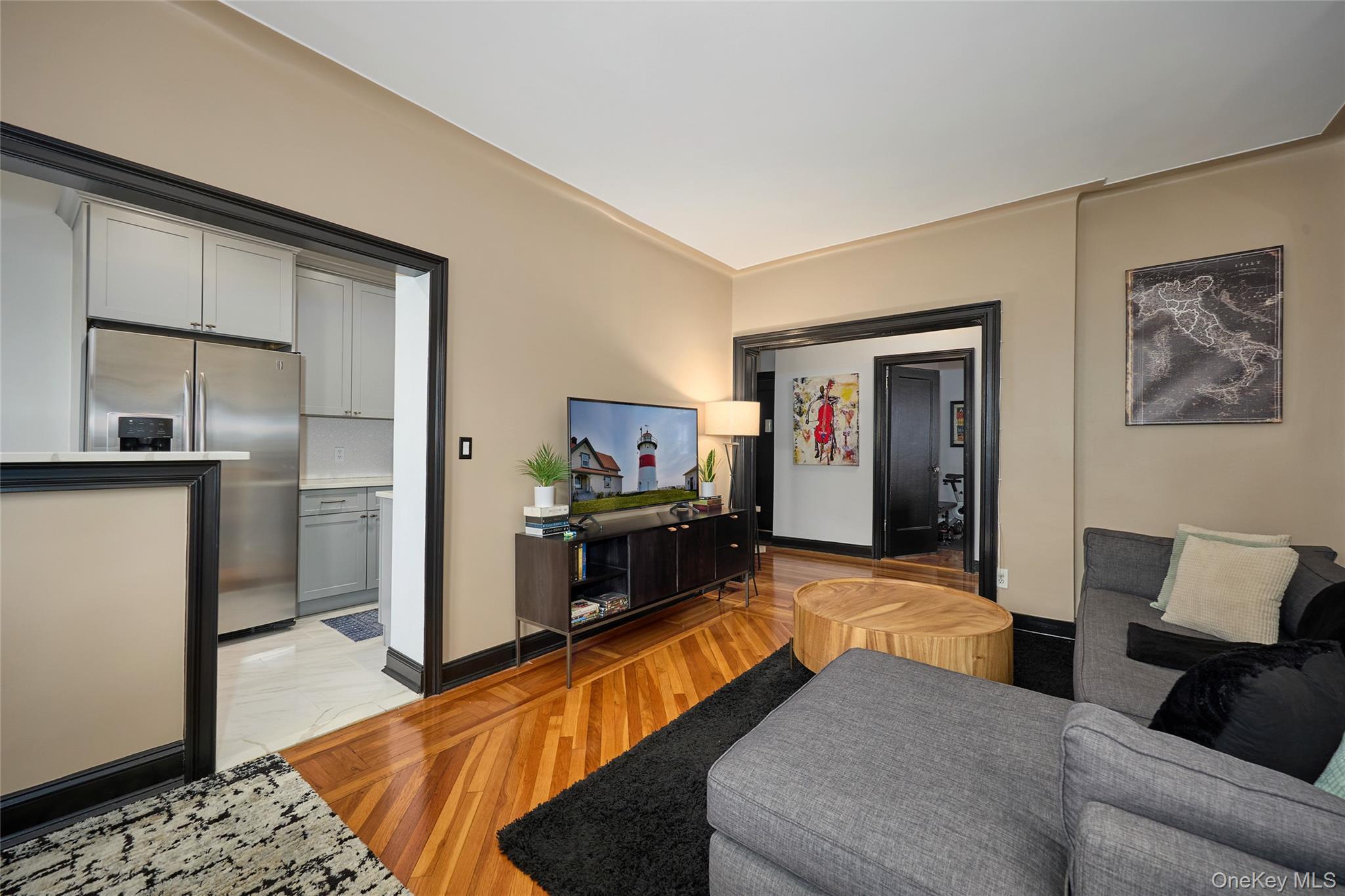 #5 photo, 11 Columbia Avenue, Hartsdale , NY 10530