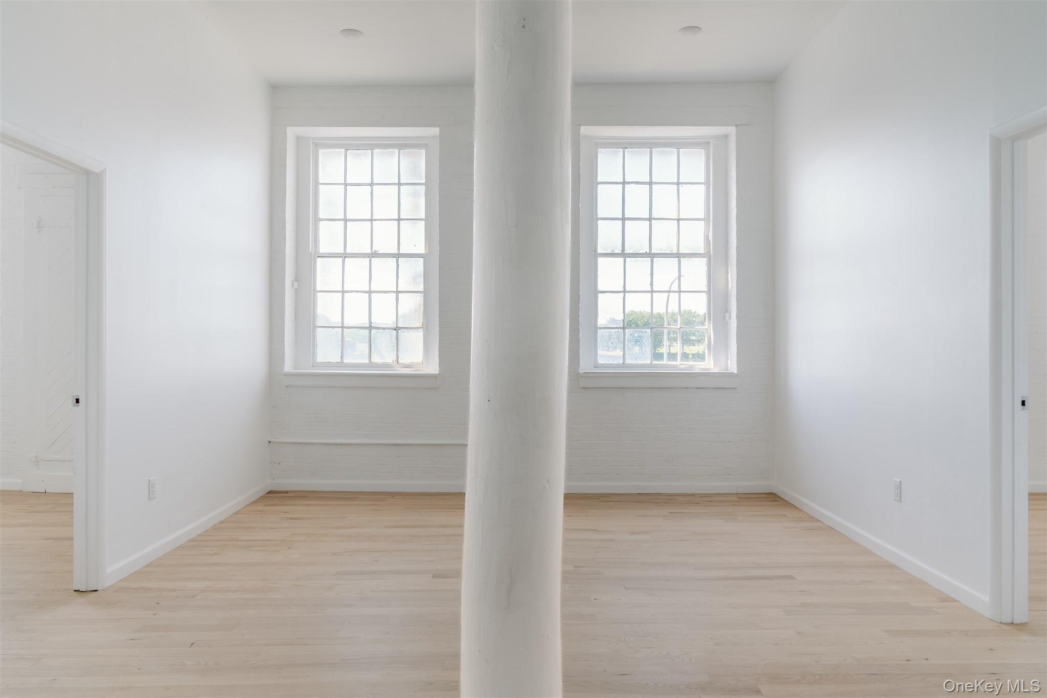 #5 photo, 155 River Street, Troy , NY 12180