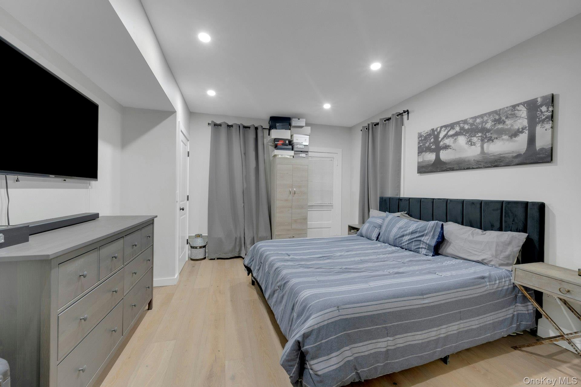 #7 photo, 10 Everett Street, New Rochelle , NY 10801