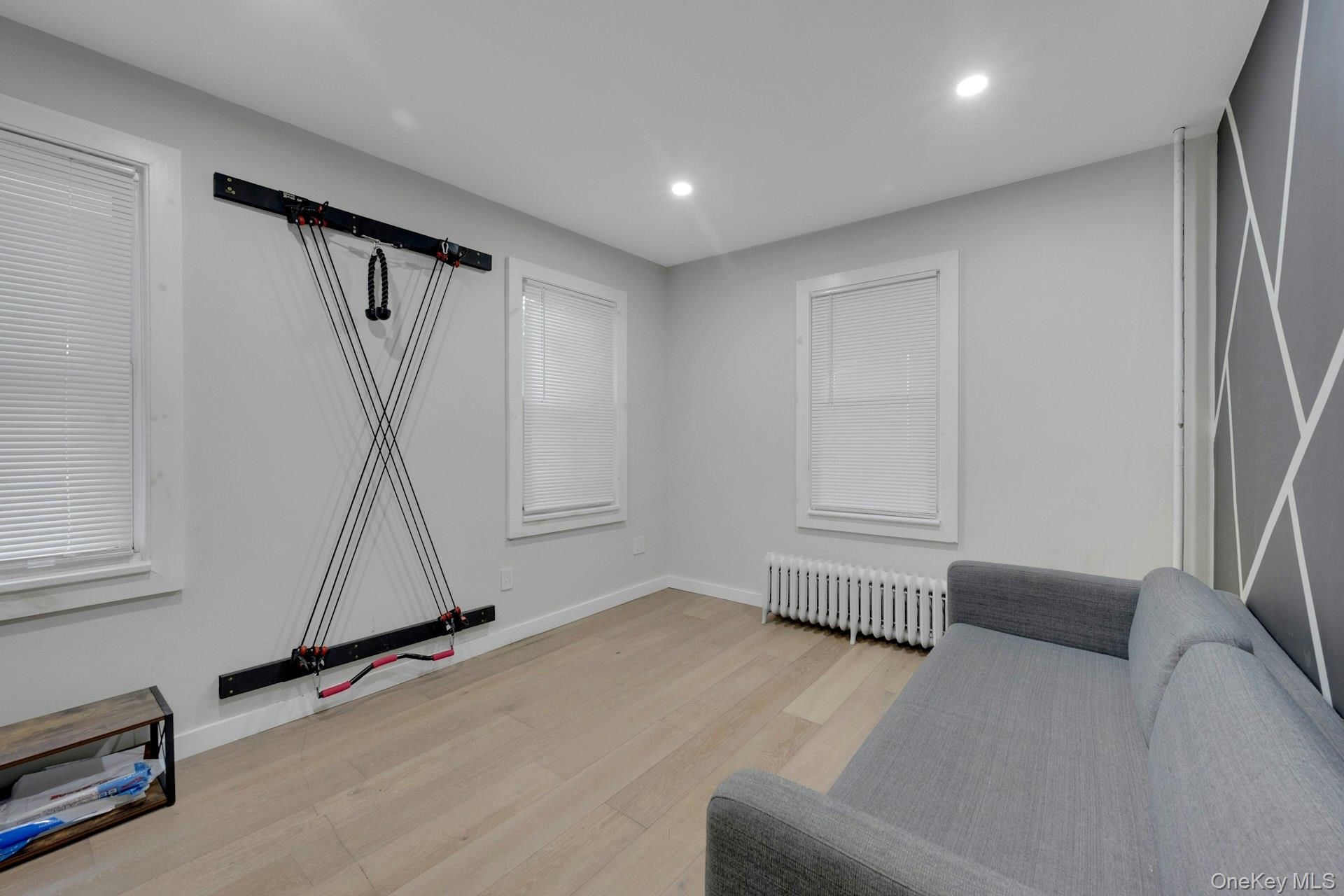 #9 photo, 10 Everett Street, New Rochelle , NY 10801