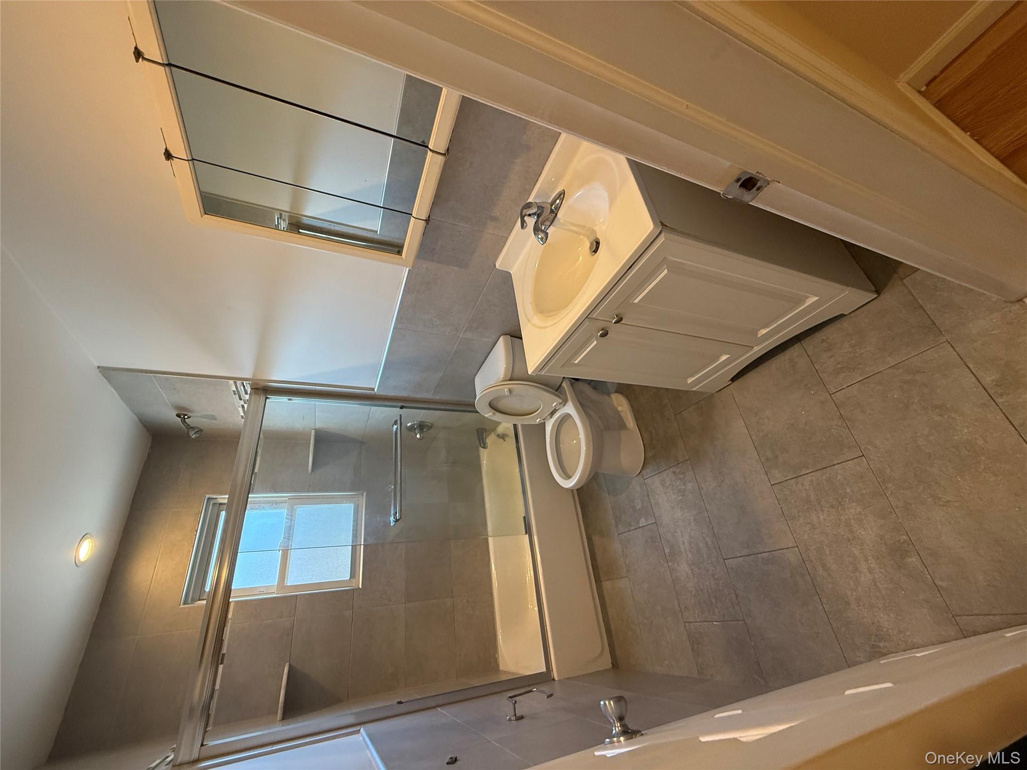 #14 photo, 2173 Jackson Avenue, Seaford , NY 11783