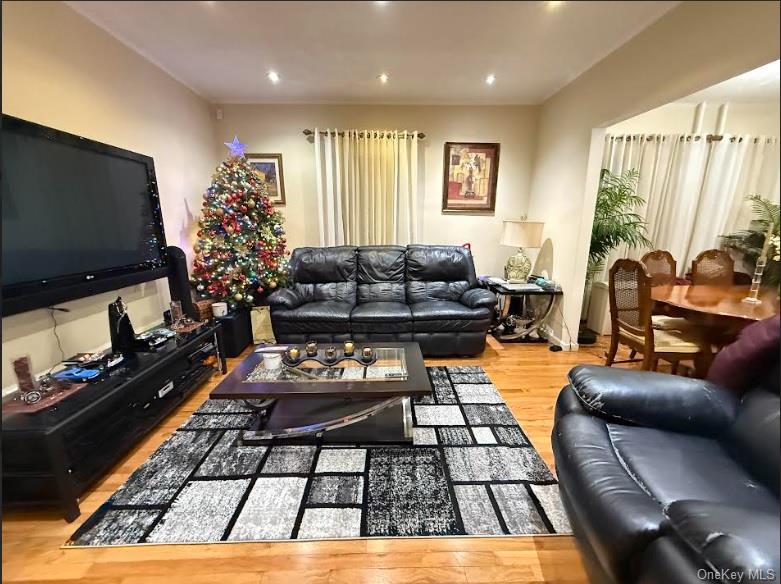 #2 photo, 149-27 45th Avenue, 法拉盛 Flushing , NY 11355