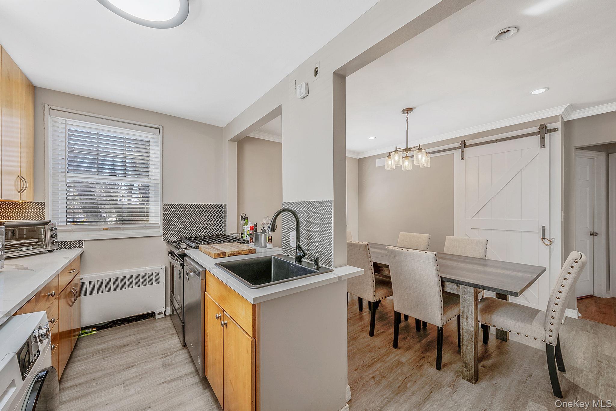 #12 photo, 251-75 61st Avenue, Little Neck , NY 11362