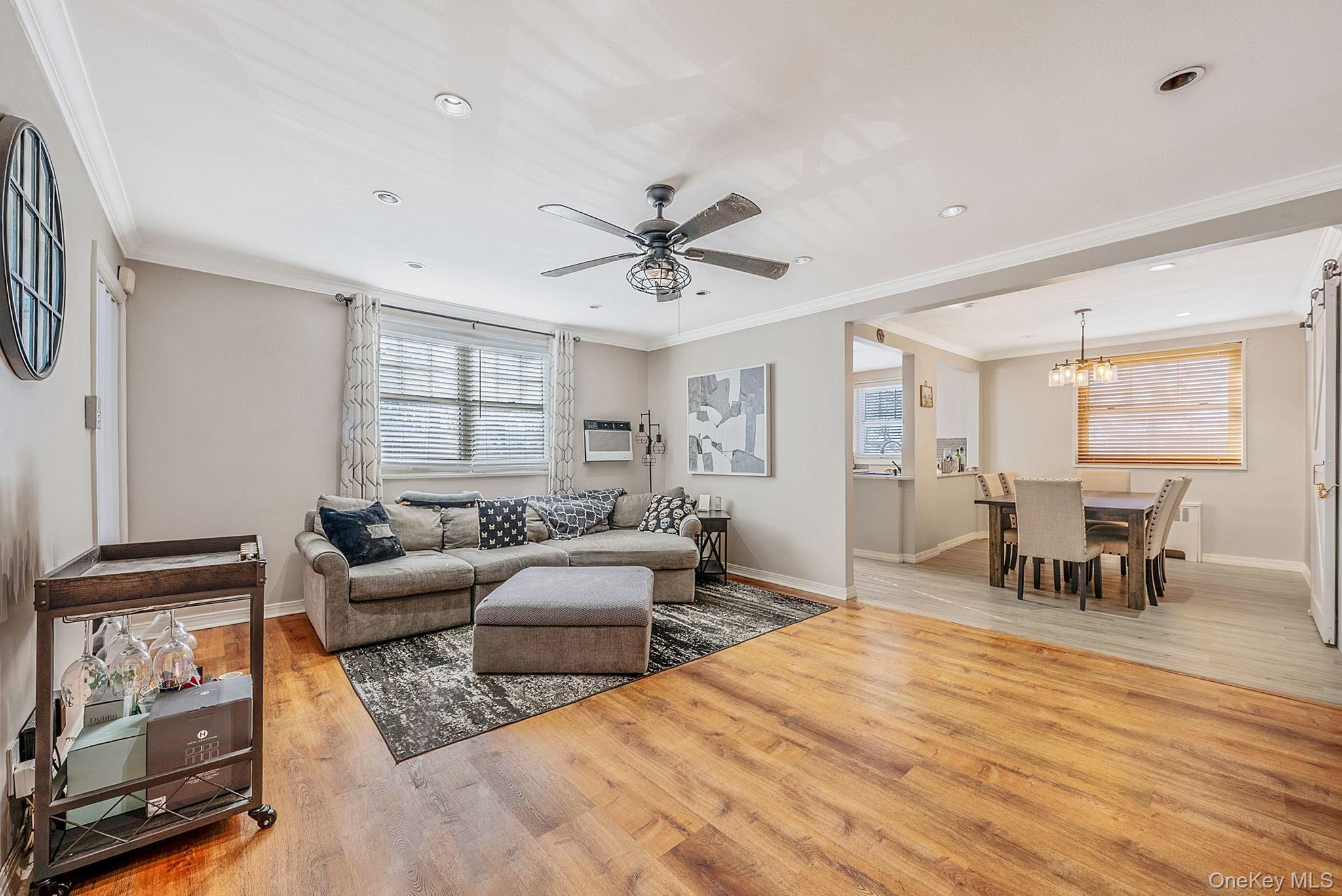 #5 photo, 251-75 61st Avenue, Little Neck , NY 11362