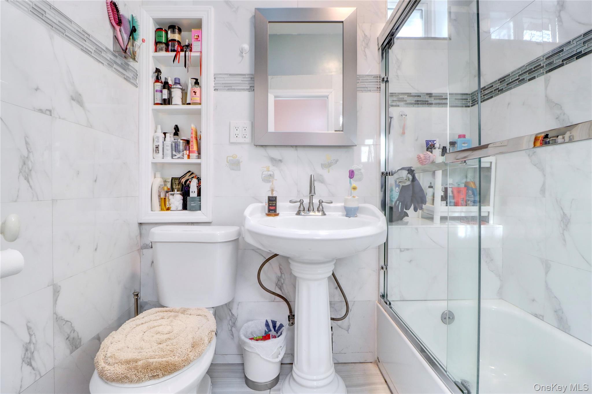 #14 photo, 11483 145th Street, קווינס Jamaica South , NY 11436