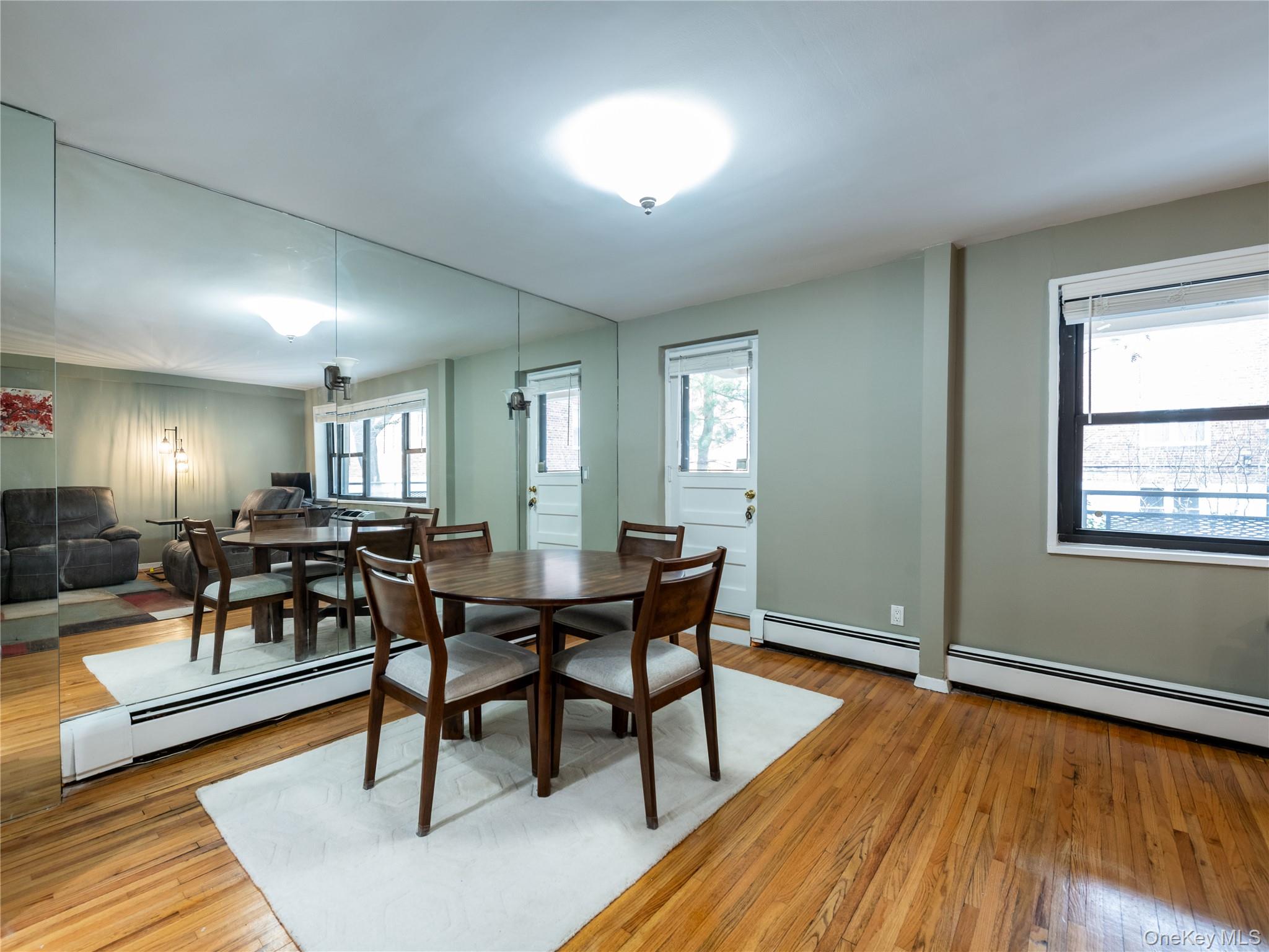 #5 photo, 25 Park Place, גרייט נק Great Neck , NY 11021