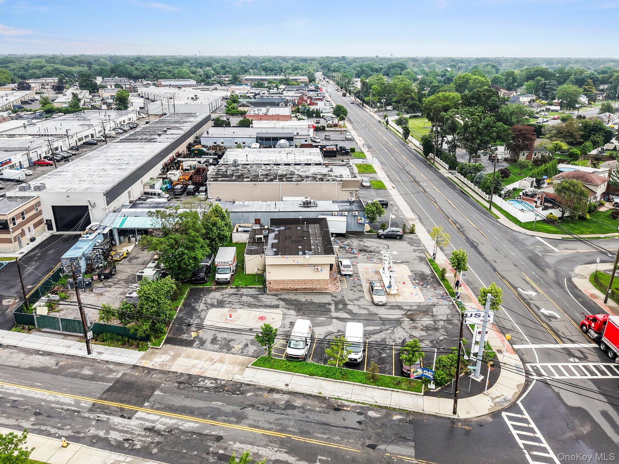 #4 photo, 257 Bay Shore Road, Саффолк ‖ Deer Park , NY 11729