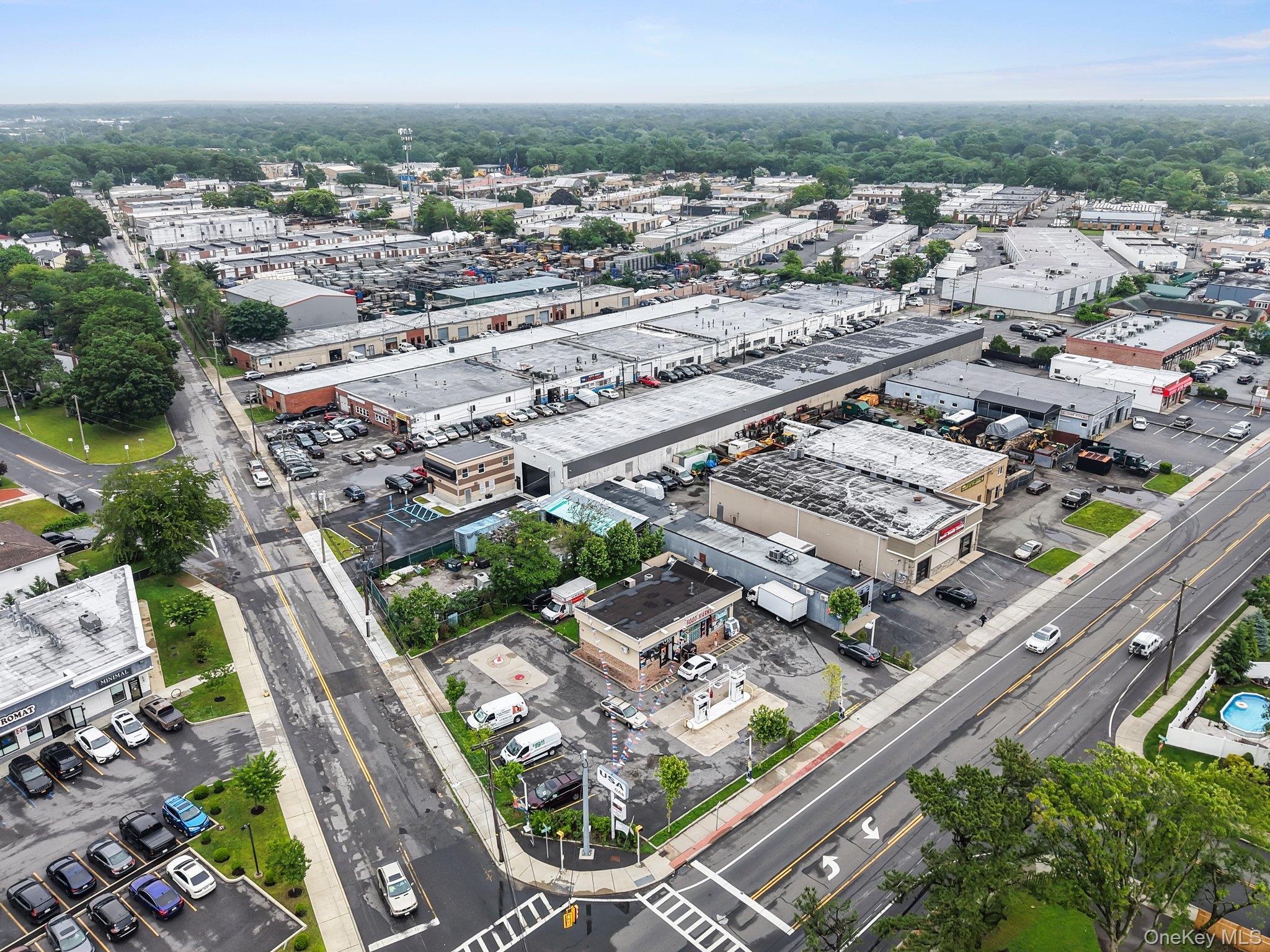 #6 photo, 257 Bay Shore Road, Саффолк ‖ Deer Park , NY 11729