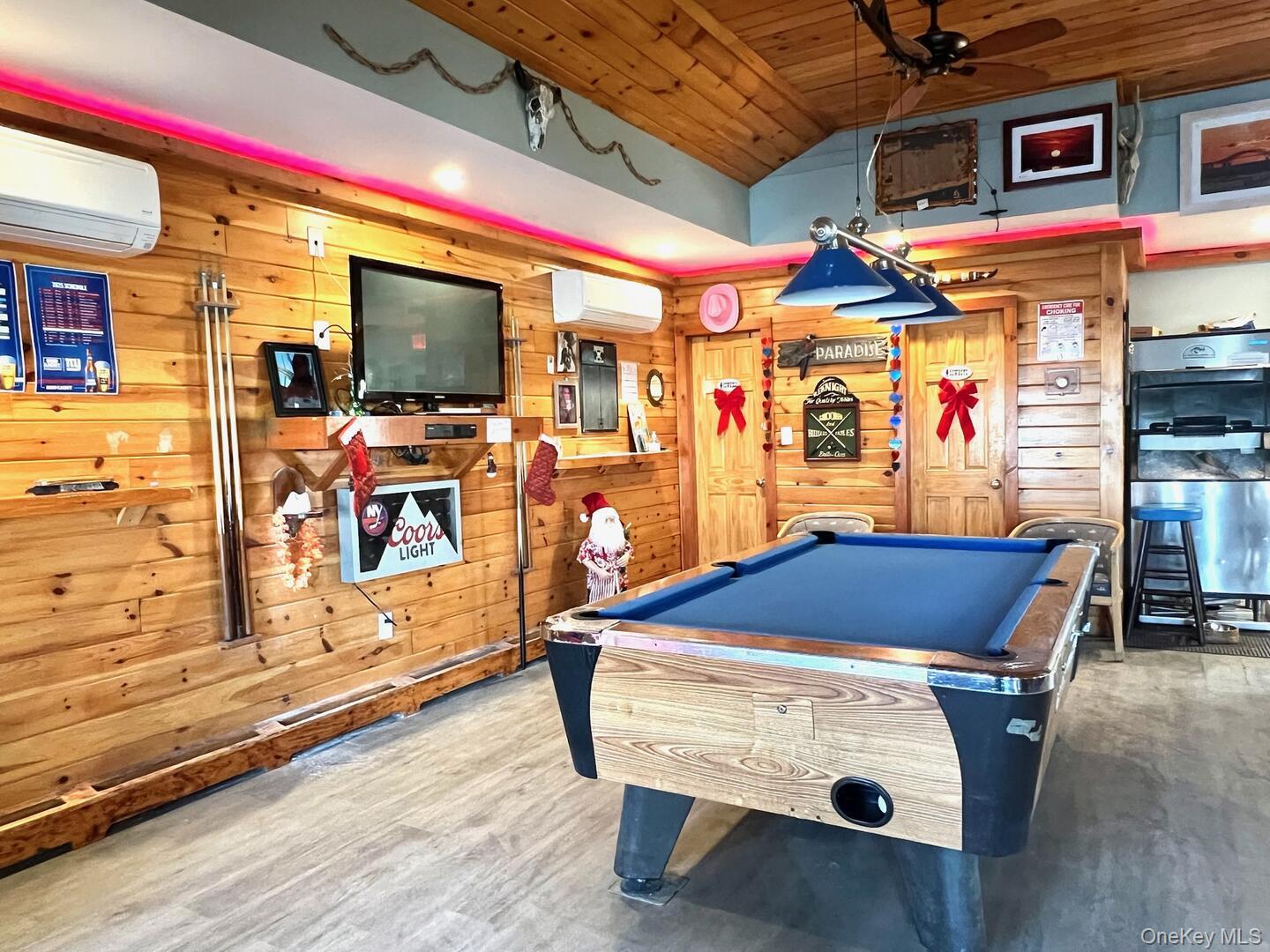 #9 photo, 10 Hawley Avenue, 롱 아일랜드 West Islip , NY 11795