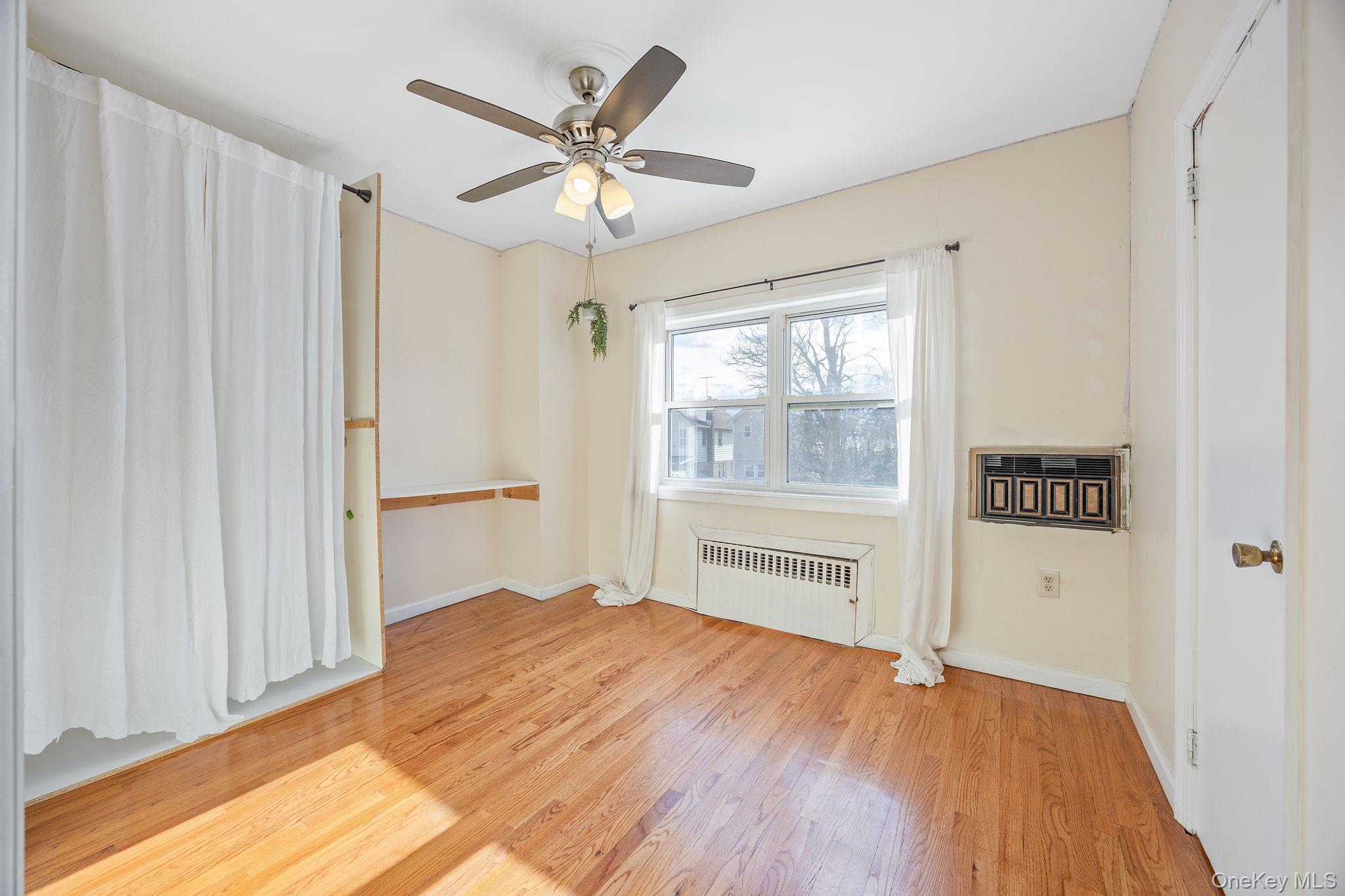 #14 photo, 97-38 Bristol Avenue, 皇后區 奧松公園 Ozone Park , NY 11417