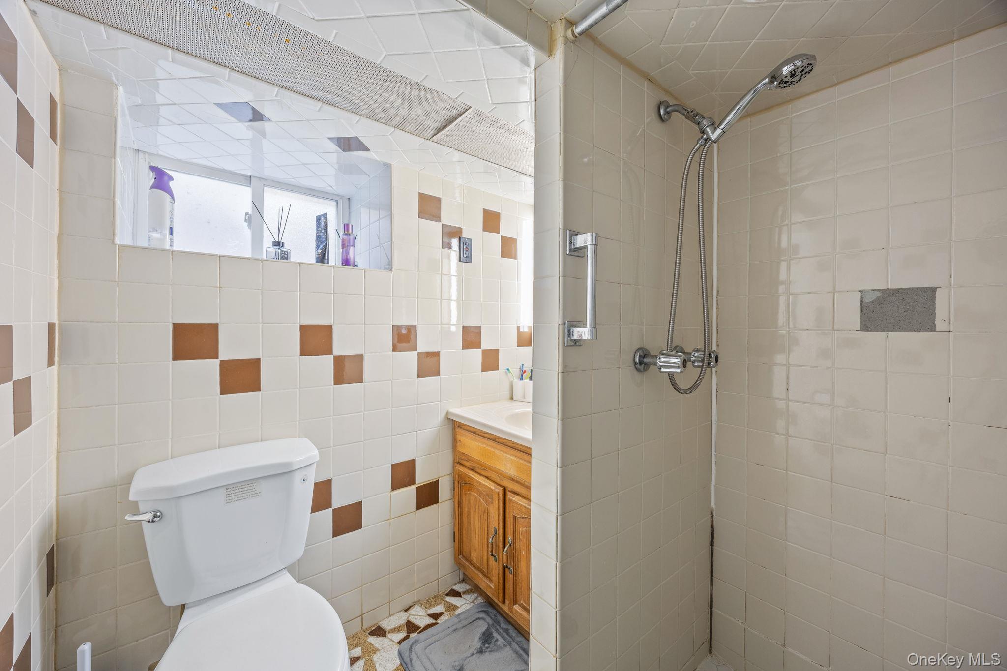 #17 photo, 97-38 Bristol Avenue, 皇后區 奧松公園 Ozone Park , NY 11417