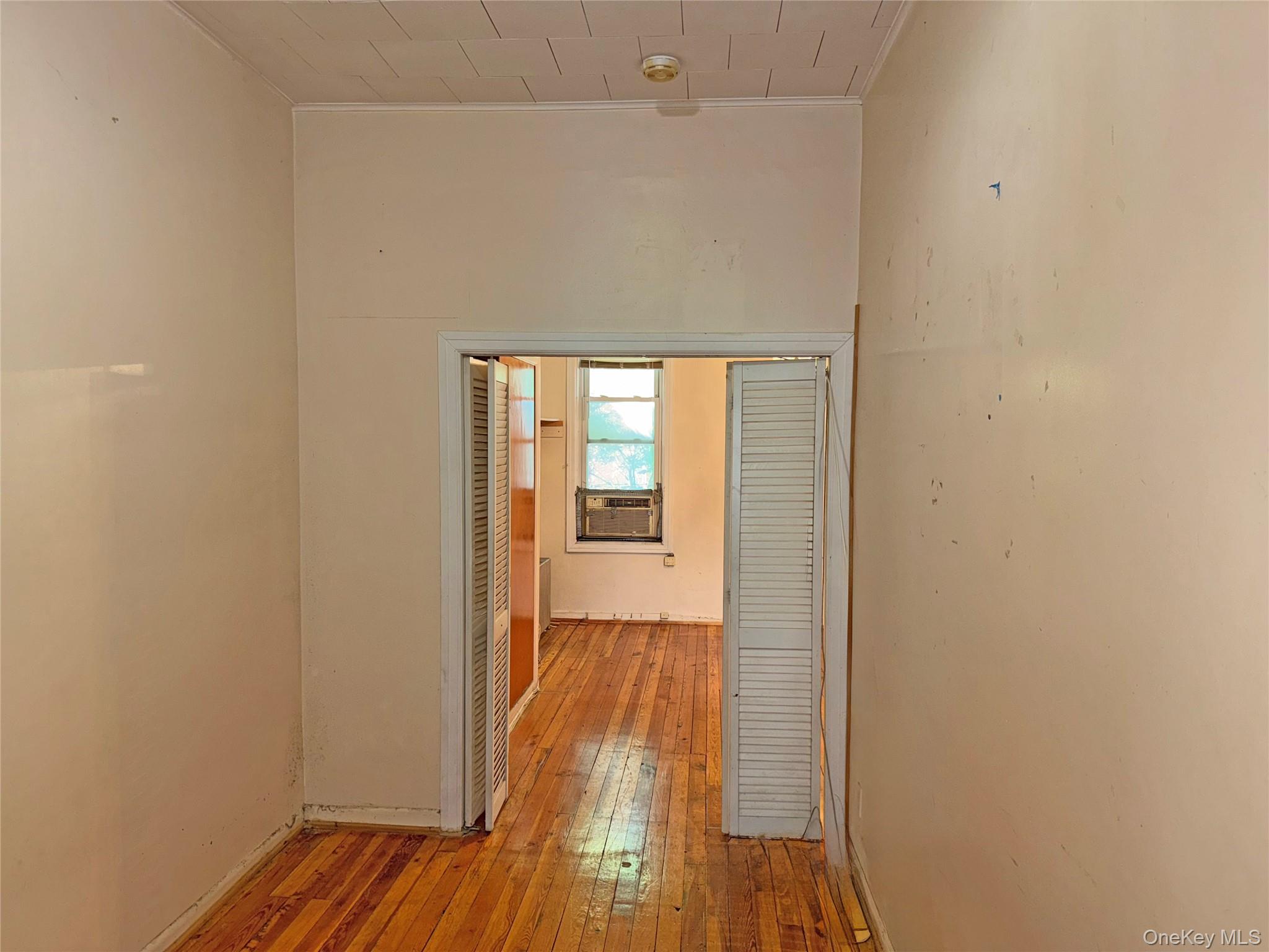 #20 photo, 68-09 60th Street, Ridgewood , NY 11385